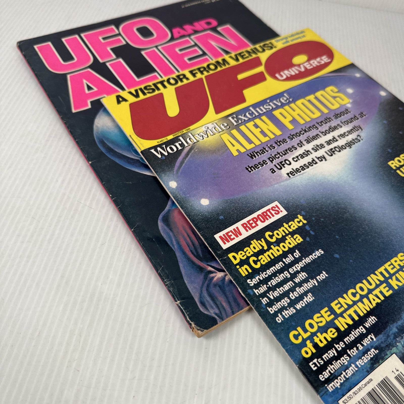 Vintage Lot Of 2 UFO Collector Magazines UFO & Alien Comix & UFO Universe