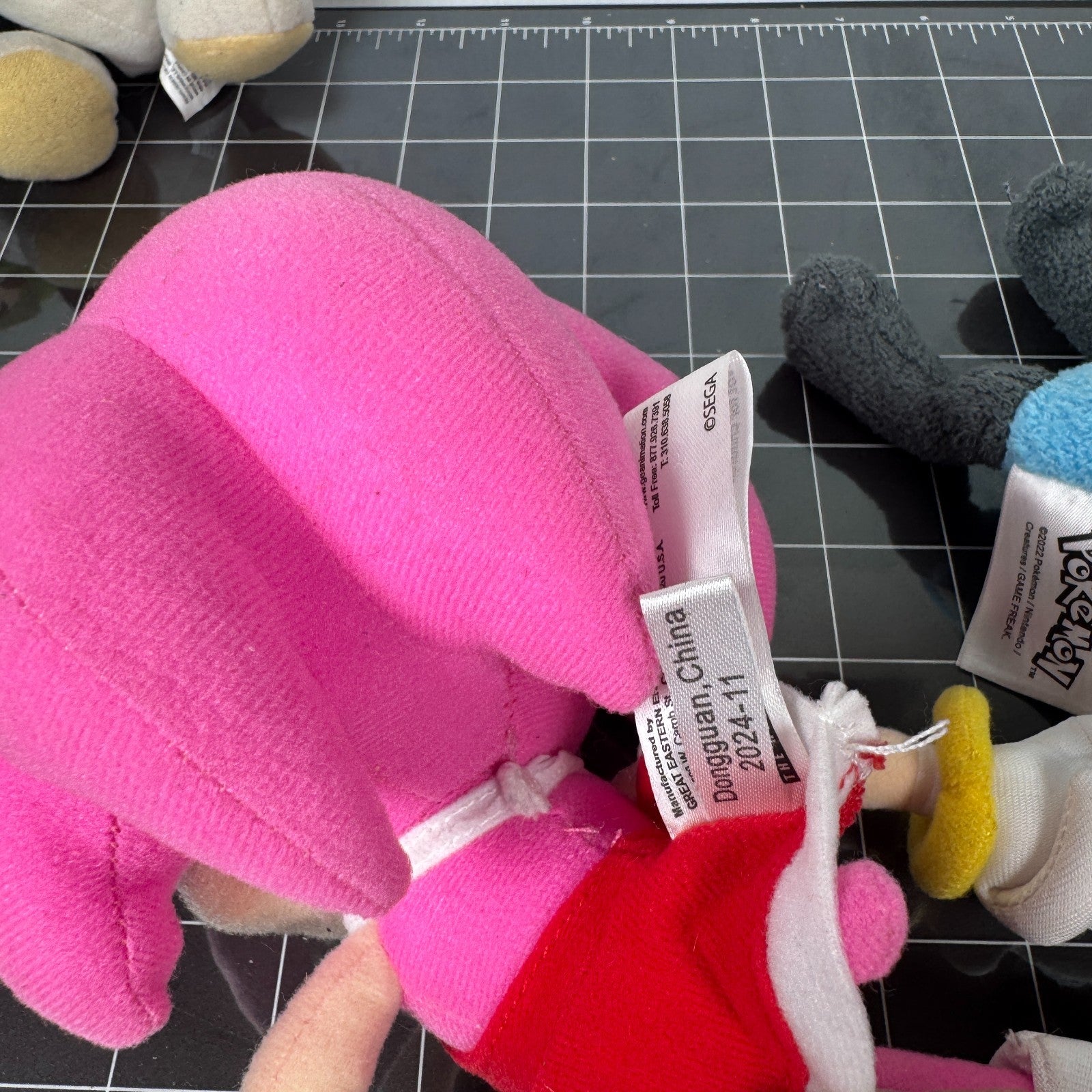 Mixed Video Game Plush Lot Yoshi, Cat Luigi, Lucario Pokemon, and Amy Rose 10"