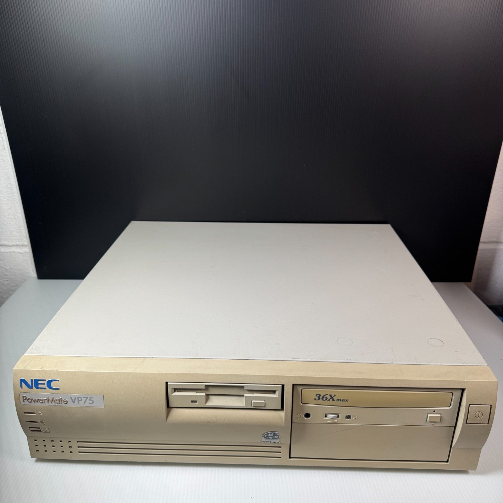 Vintage NEC PowerMate VP75 Intel Pentium Model PM-1520-24813C AS IS For Repair