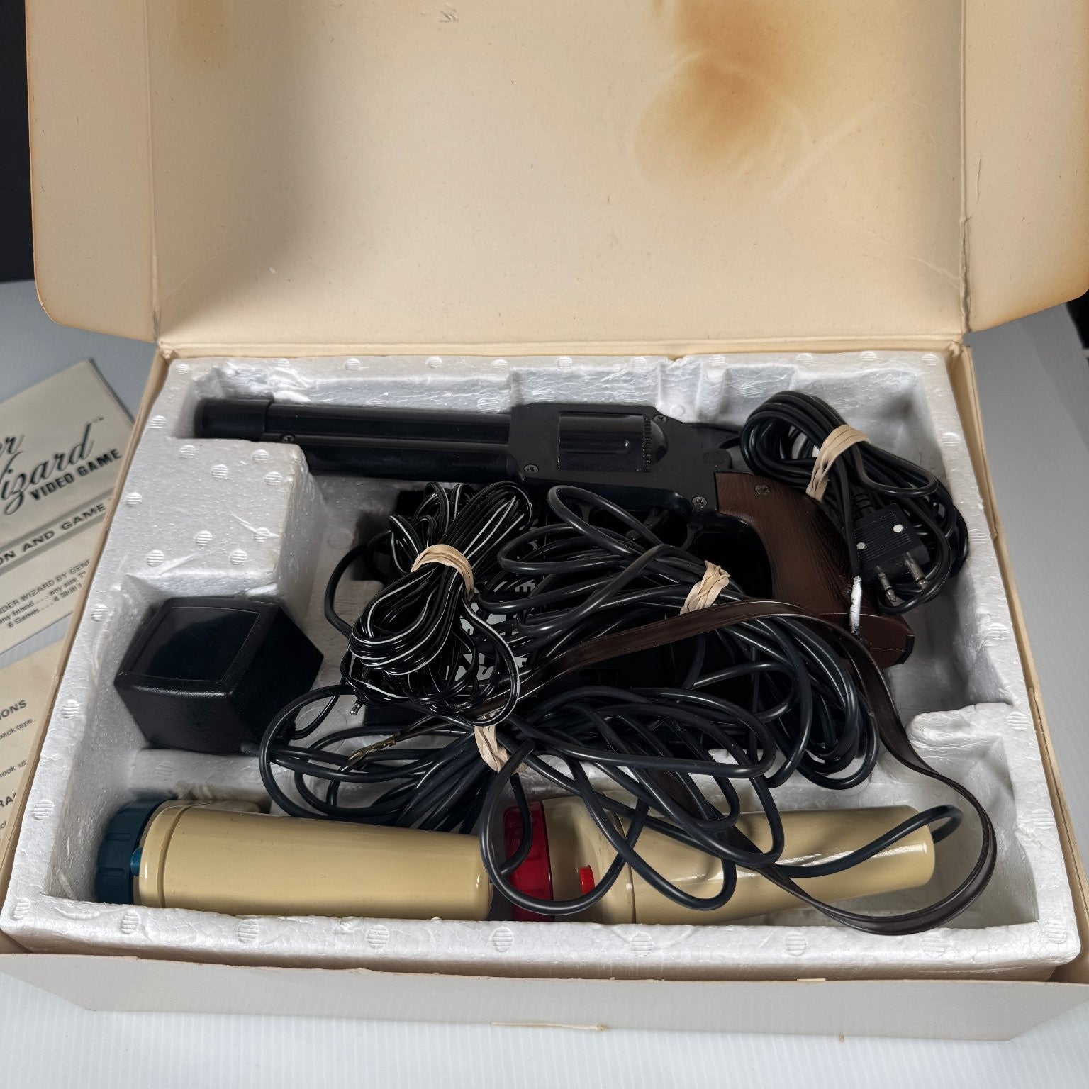 Wonder Wizard Bulls Eye Vintage Home Console Video Game w/ Controllers Untested