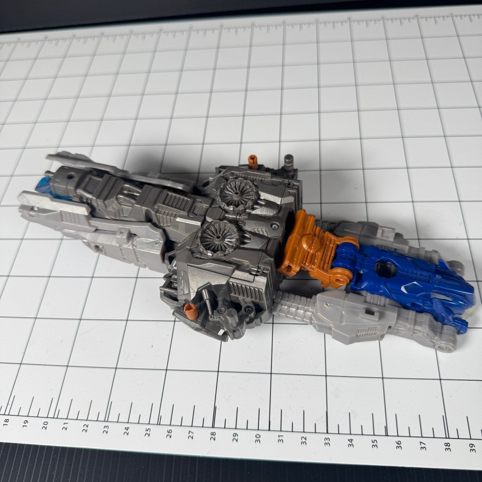 Ultimate Optimus Prime Transformers 3 Dark of the Moon Complete with Blaster