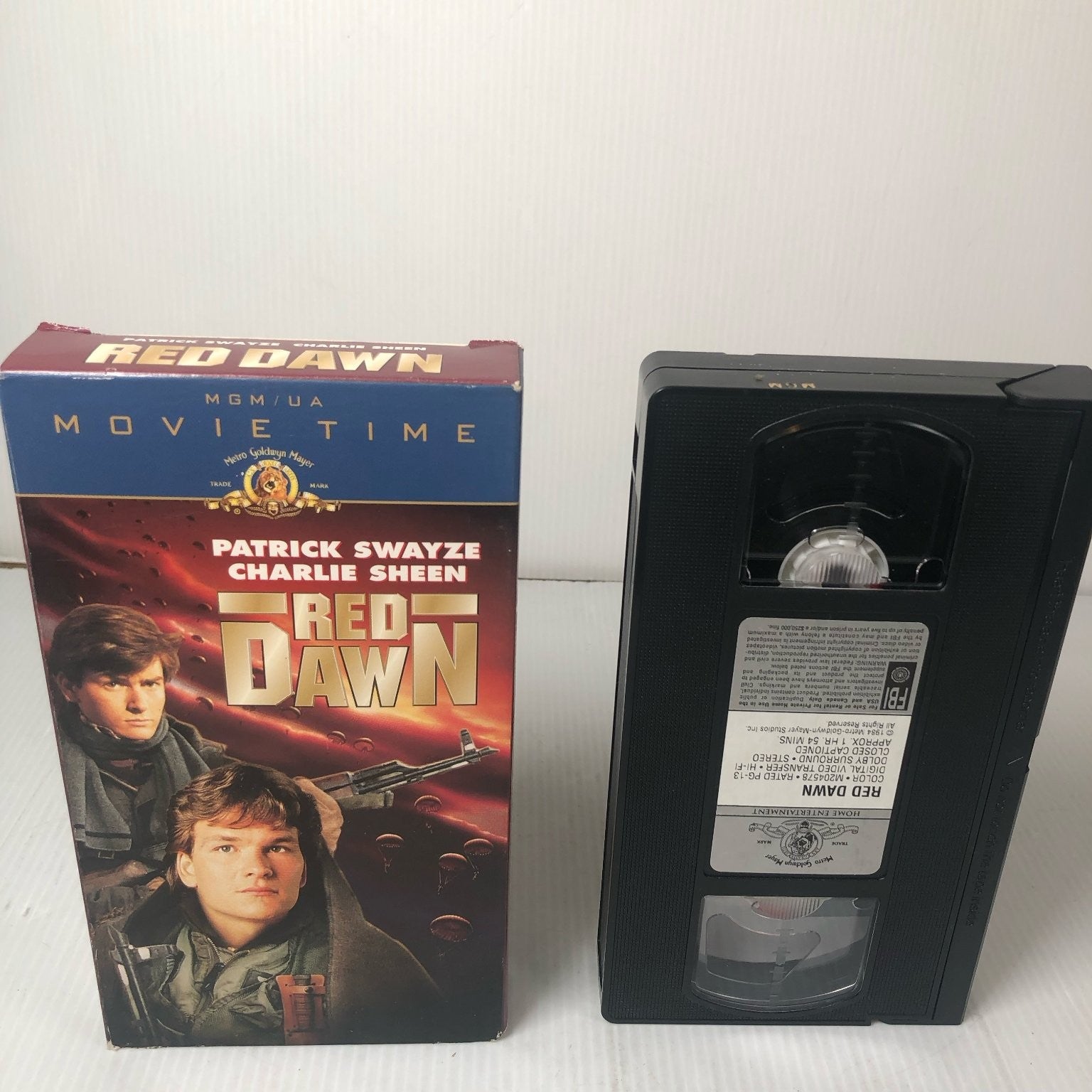 Red Dawn VHS 1984 Action War Film Patrick Swayze Charlie Sheen MGM/UA
