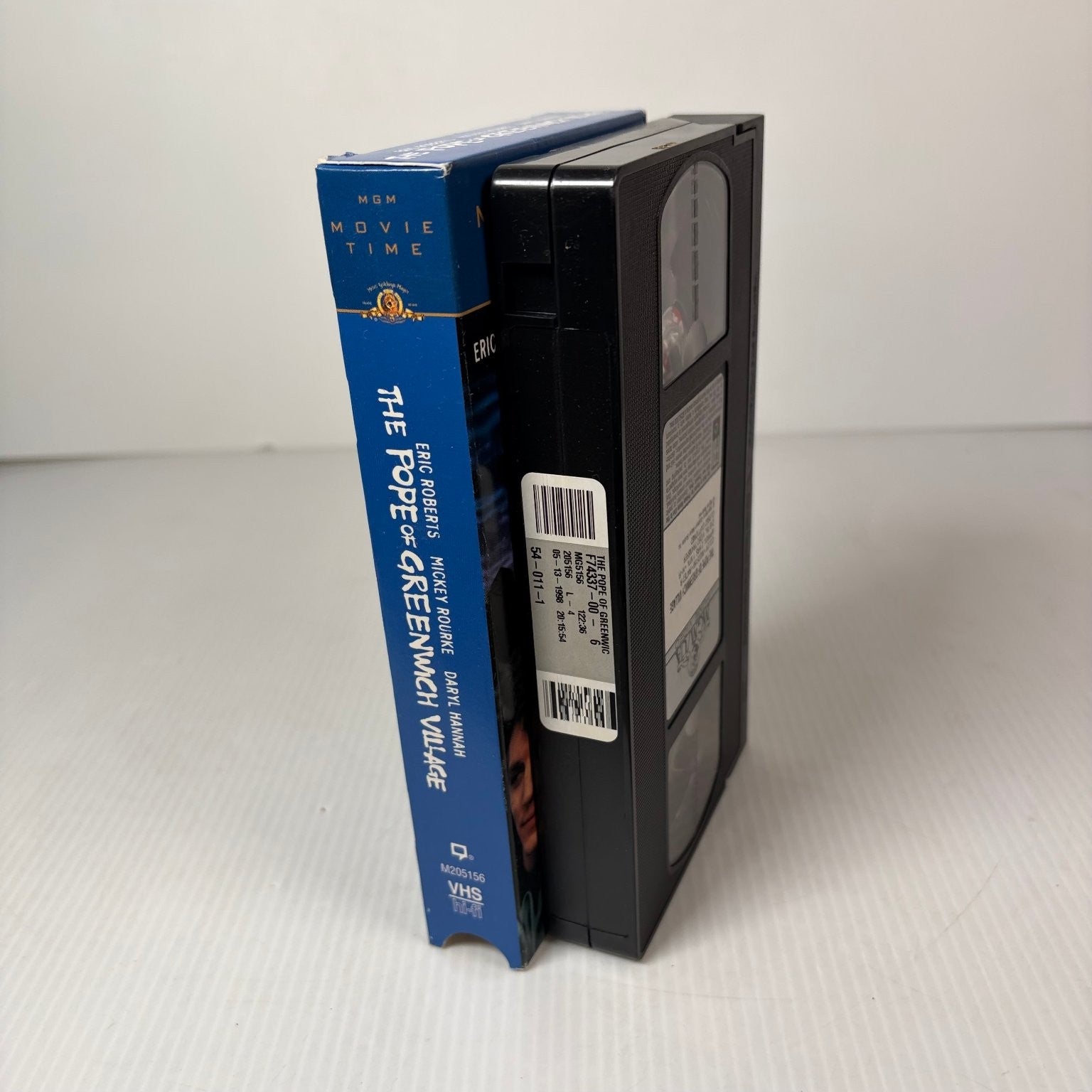 The Pope of Greenwich Village VHS 1984 Crime Drama MGM Movie Time
