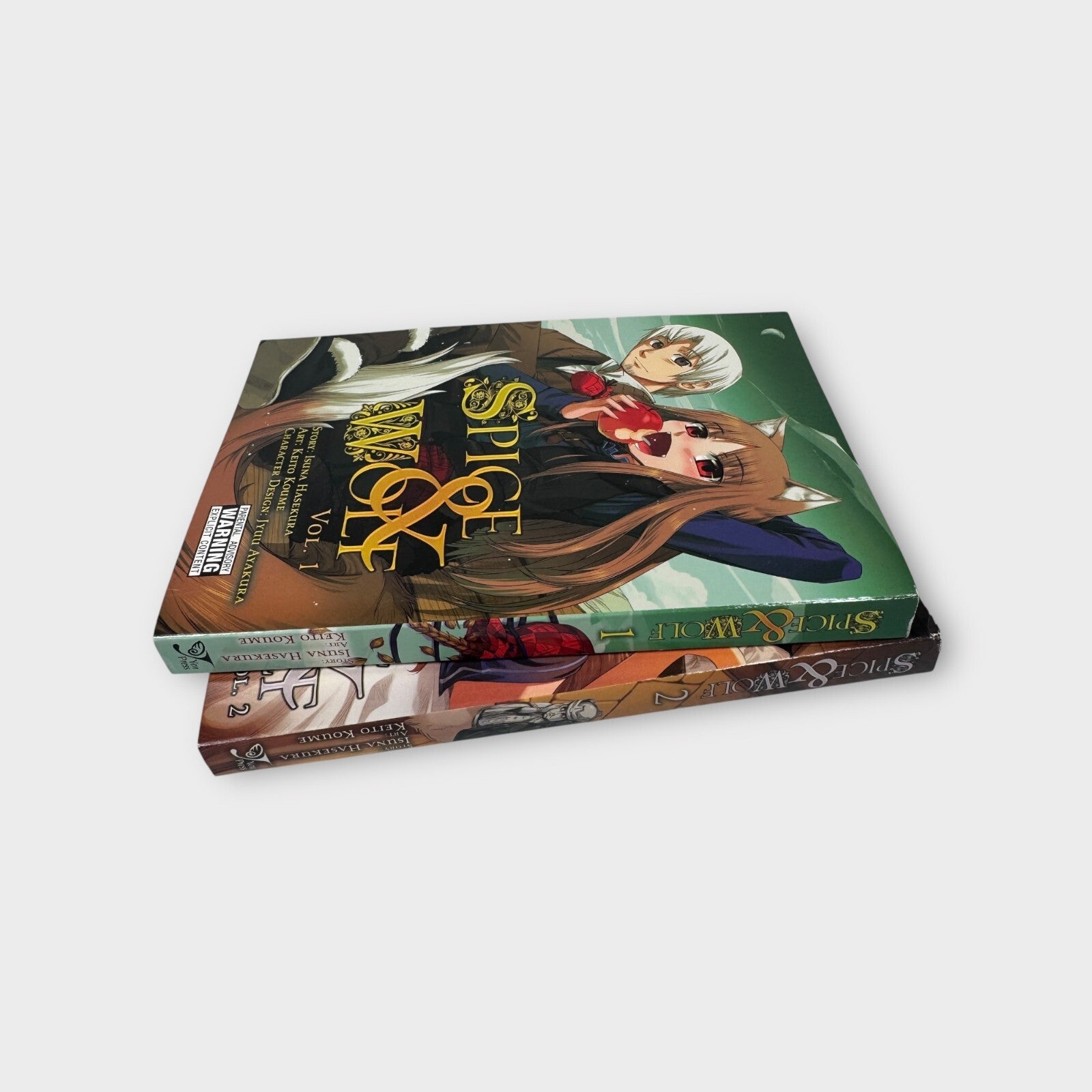 Spice & Wolf Volume 1 & 2 Yen Press English Edition Hasekura