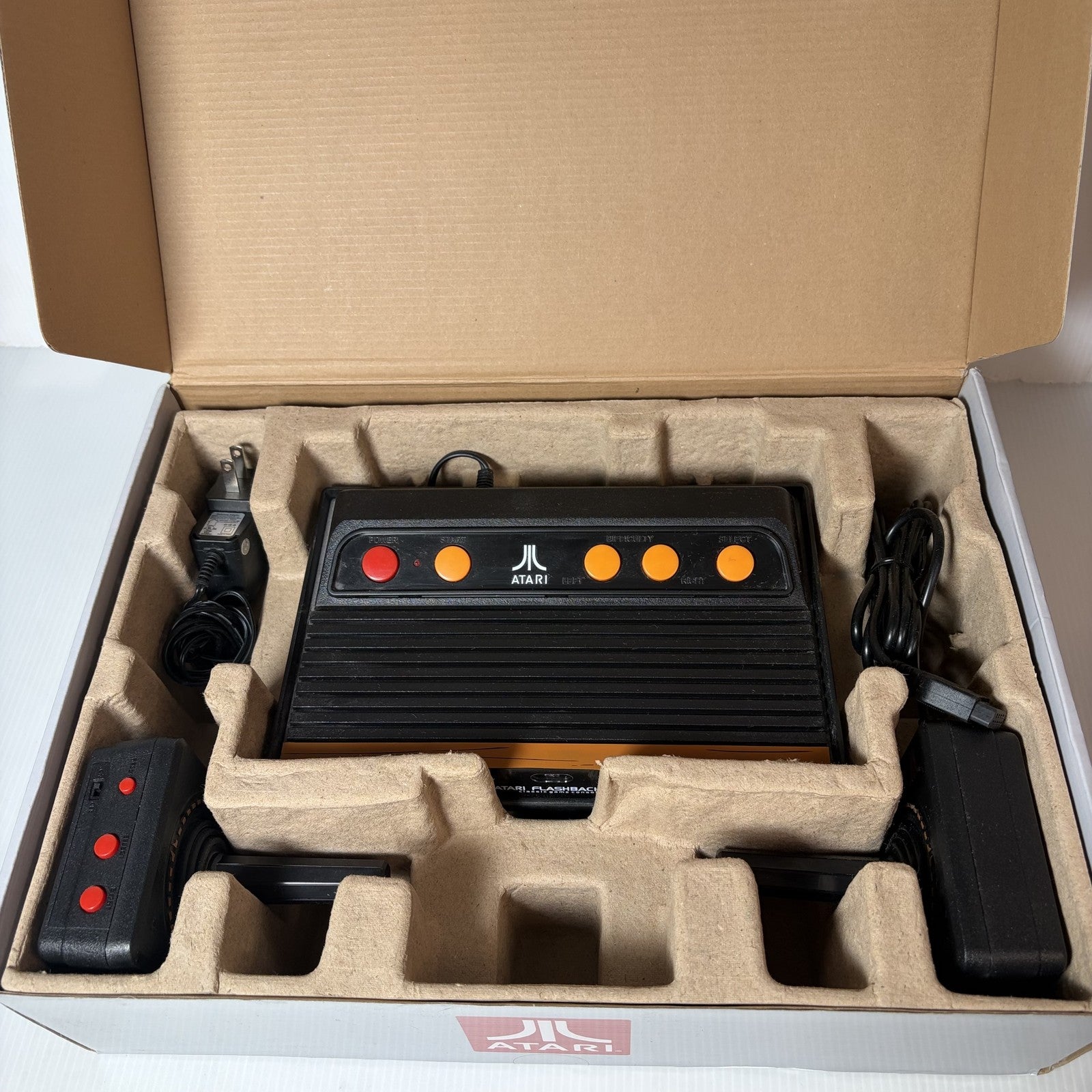 Atari Flashback 4 Classic Game Console 40th Anniversary in Box 2 Joysticks