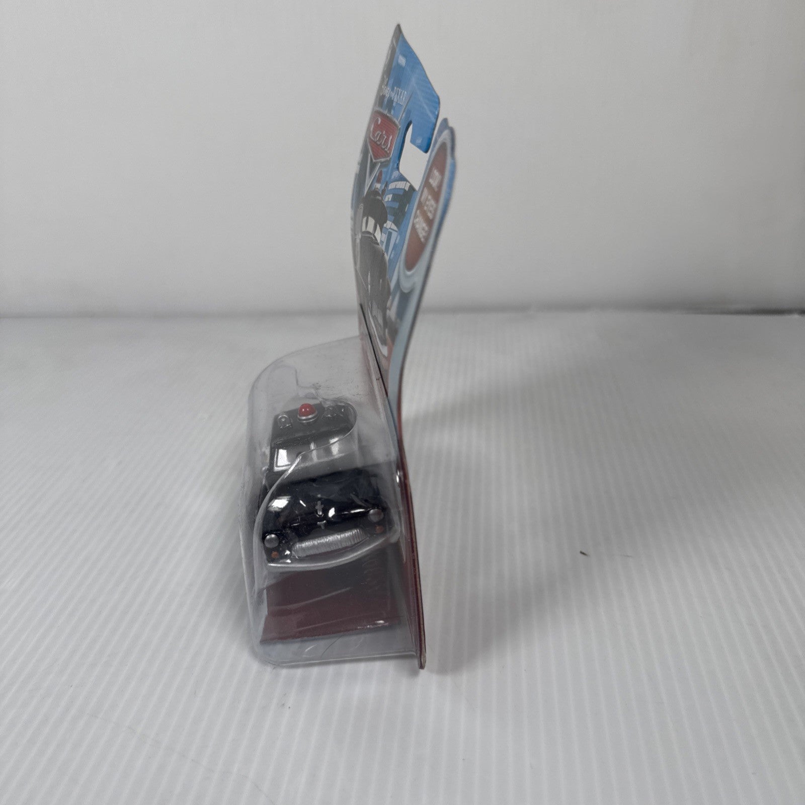 SHERIFF #46 Disney Pixar World Of Cars LOOK Diecast Mattel NIB