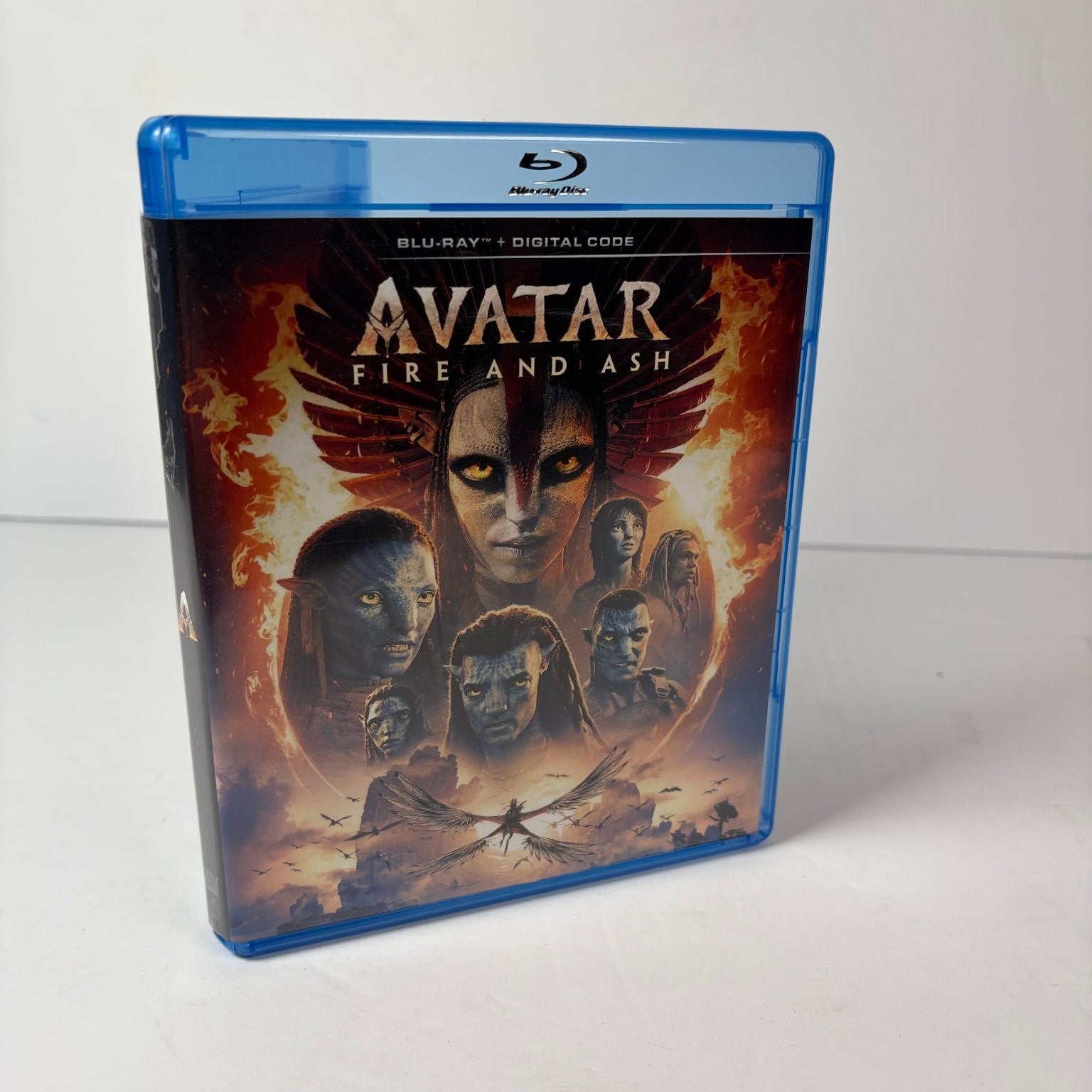 Avatar Fire and Ash Blu-Ray 2017 2-Disc Set Bonus Features
