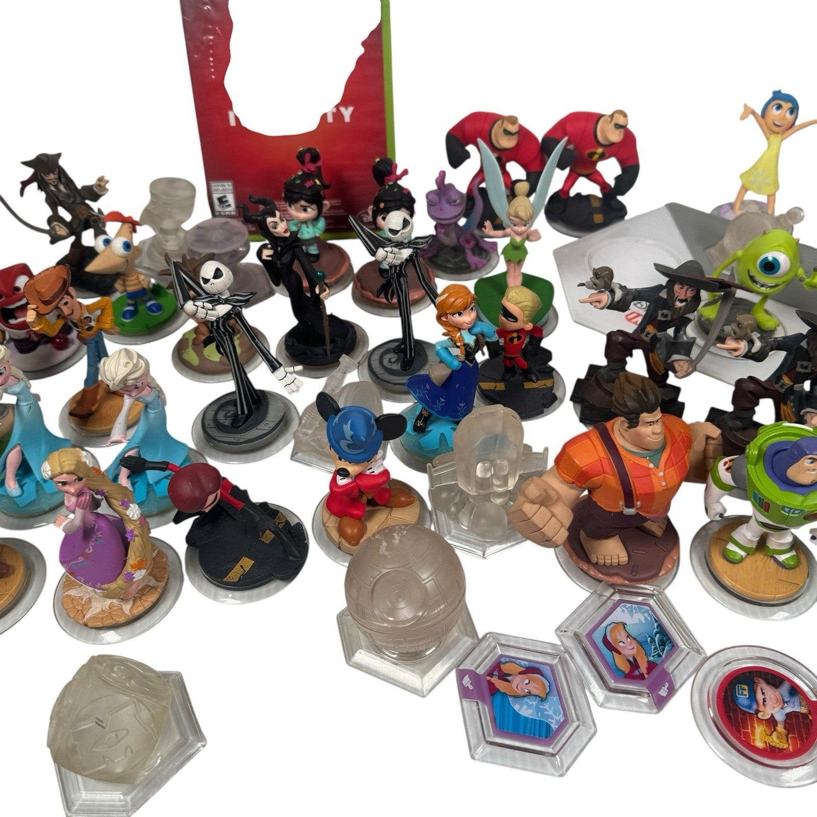Huge Mixed Disney Infinity 3.0 Lot 35 Characters, Game, Portal & More