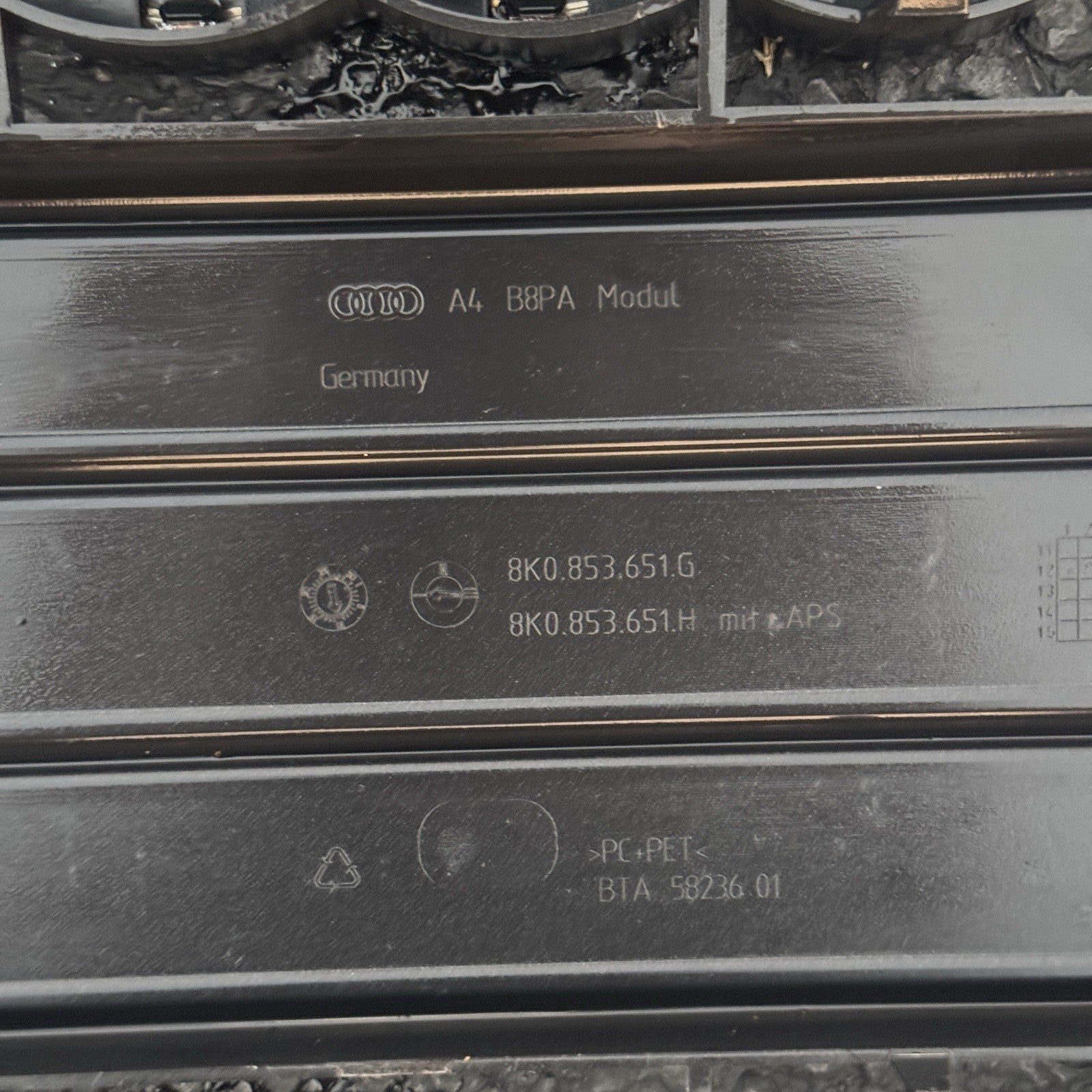 AUDI A4 QUATTRO B8PA FRONT BUMPER RADIATOR GRILLE 8K0853651G / H OEM 2013-2016