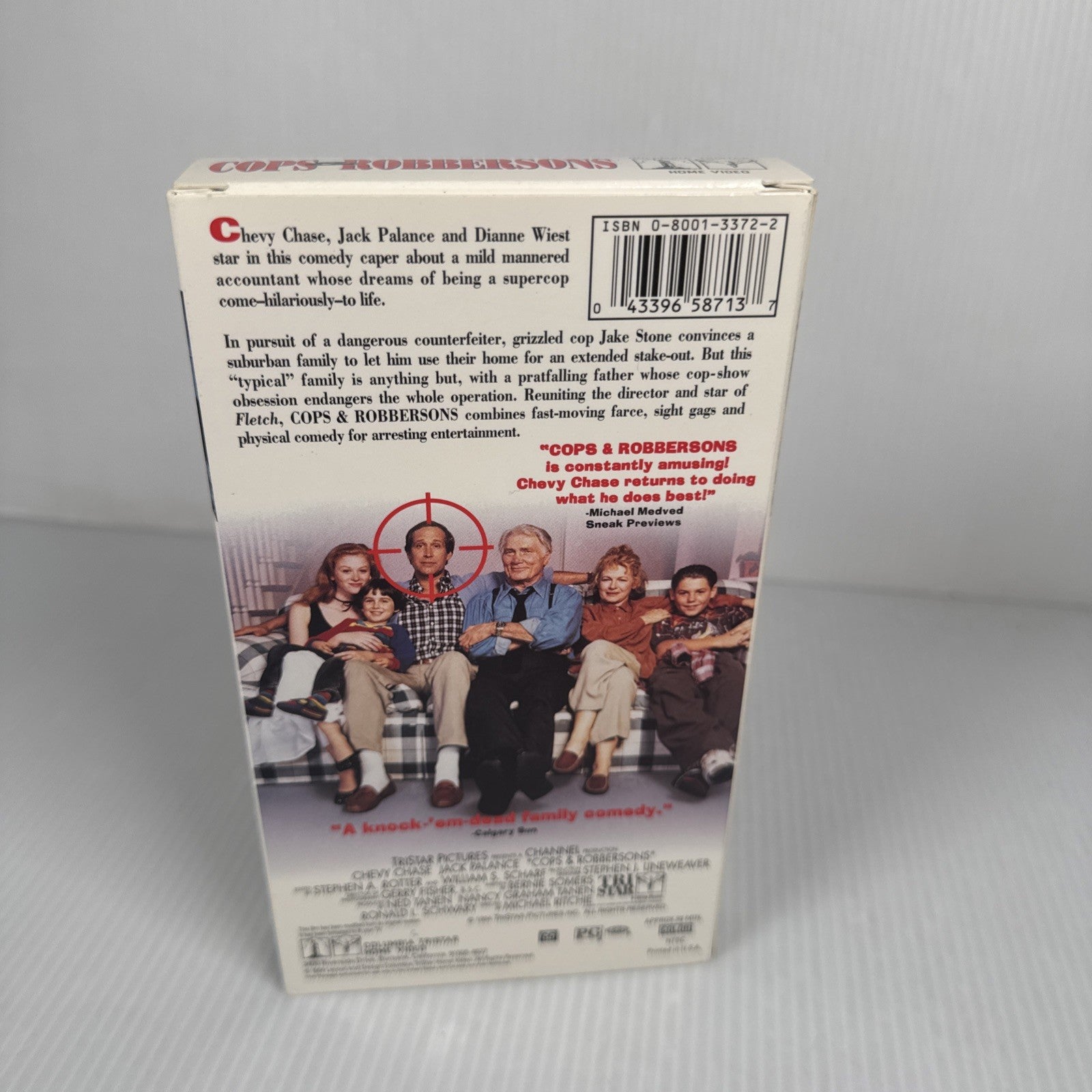 Cops  Robbersons (VHS, 1994) 90s Comedy Chevy Chase Jack Palance OOP