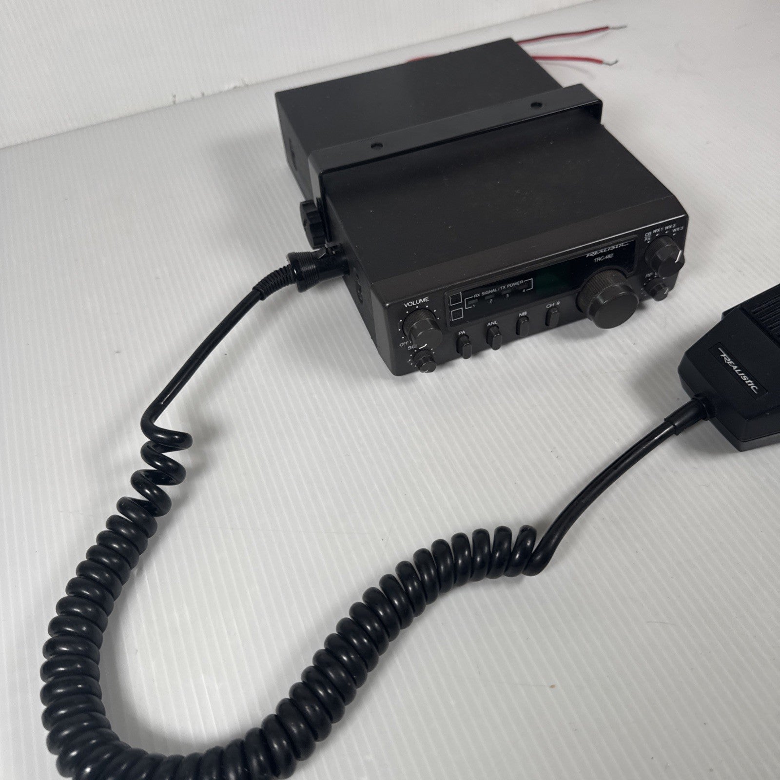 Realistic TRC-482 CB Radio – 40 Channel 2-Way