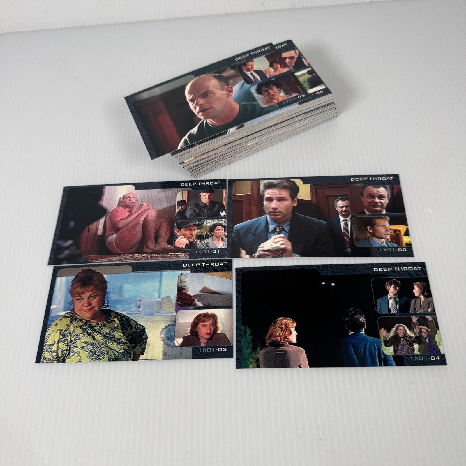 Vintage Topps 1997 The X-Files Wide-Format Widevision Showcase 72-Card Base Set