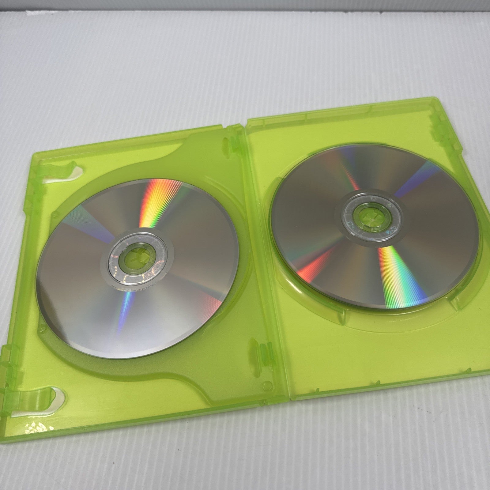 The Elder Scrolls IV: Oblivion Game of the Year Edition for XBOX 360 w/ Map