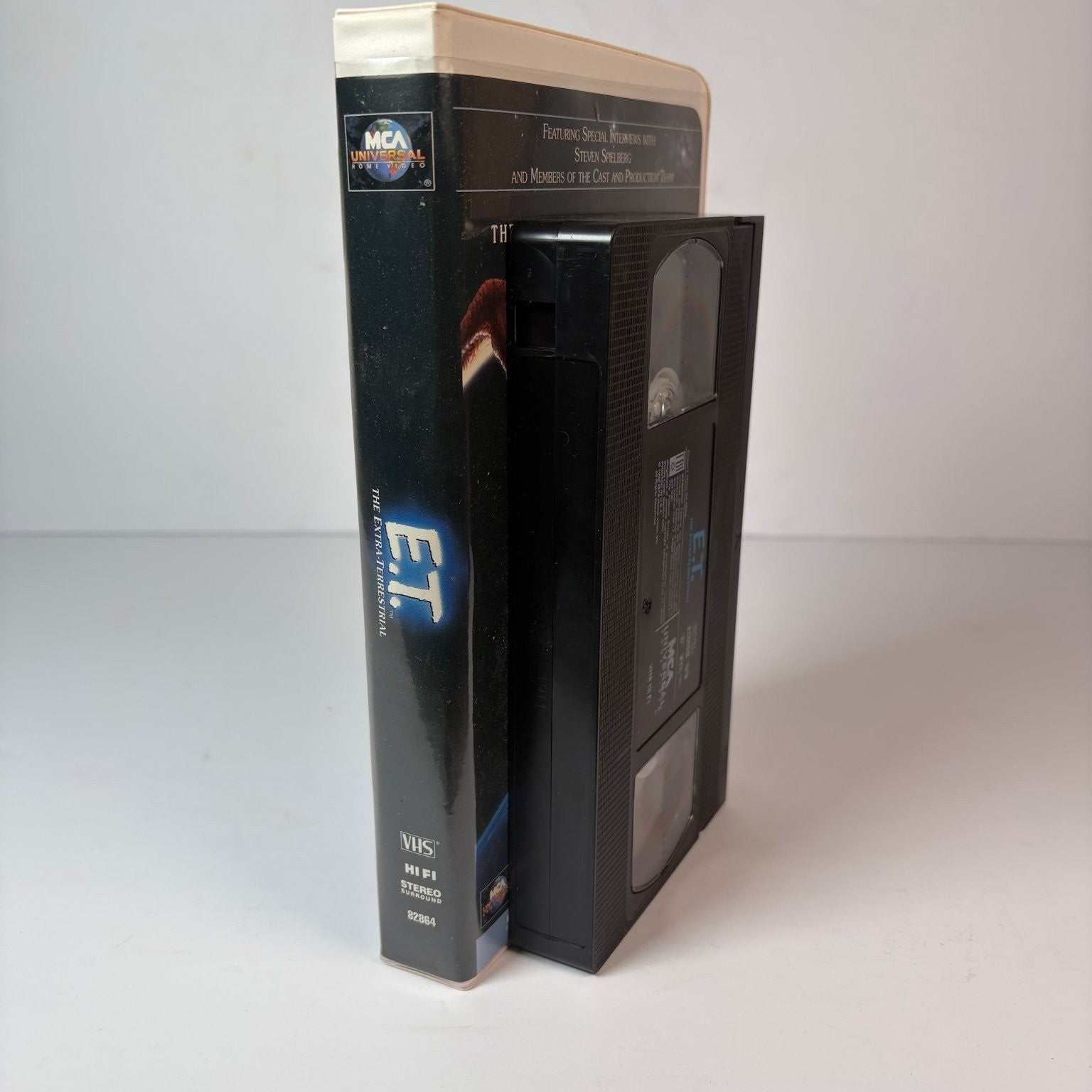 E.T. The Extra-Terrestrial VHS 2002 Sci-Fi Adventure MCA Universal Clamshell