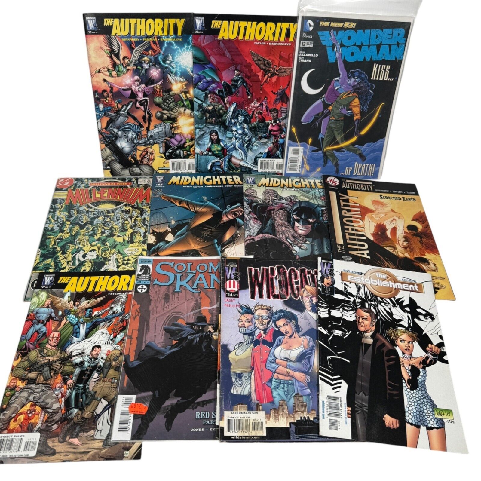 Lot of 63 Comics & TPBs Indie, WildStorm & DC The Authority, Star Trek & More