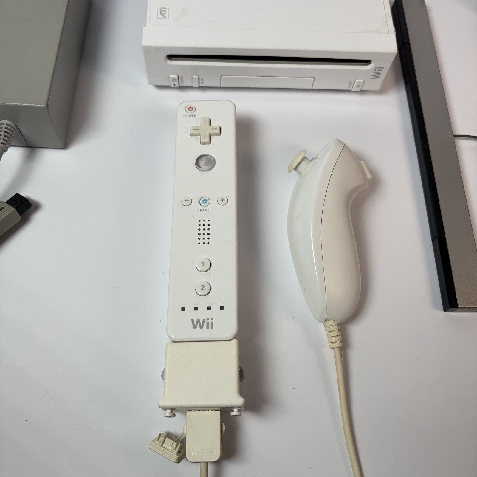 Nintendo Wii RVL-001 White Console w/ Motion Plus & Nunchuk C Condition Working