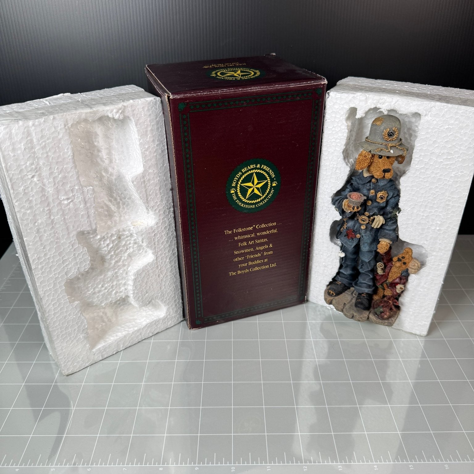 Boyds Bears & Friends Folkstone Collection Policeman Dog Statue