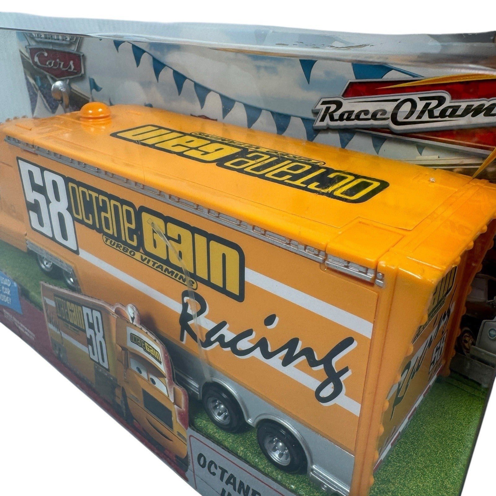 Disney Pixar Cars Octane Gain Hauler World Of Cars Rare Sealed
