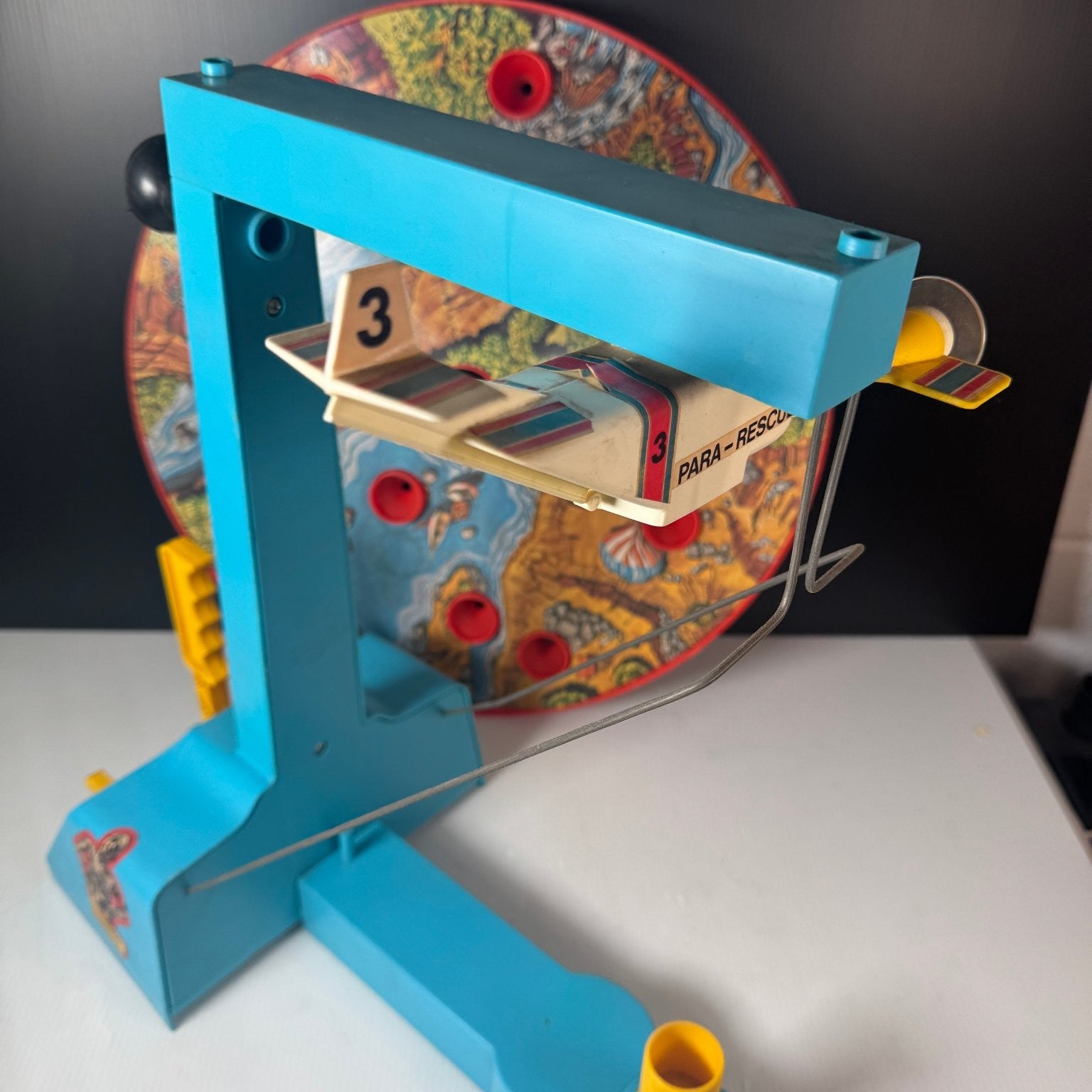 Vintage Chutes Away Gabriel Air-Rescue Target Game Board Game 1977 (2 Chutes)