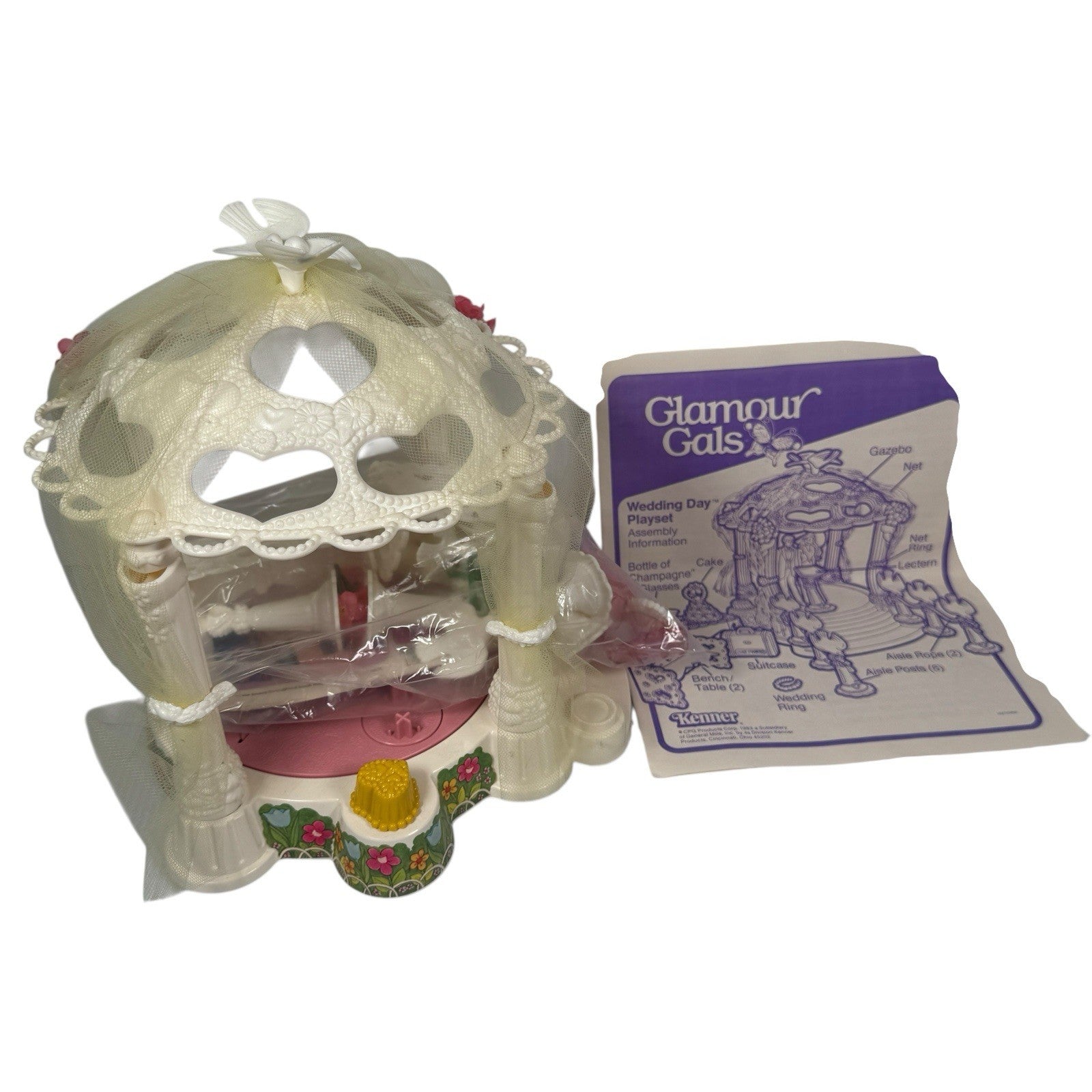 Kenner Glamour Gals Wedding Day Playset Complete in Original box
