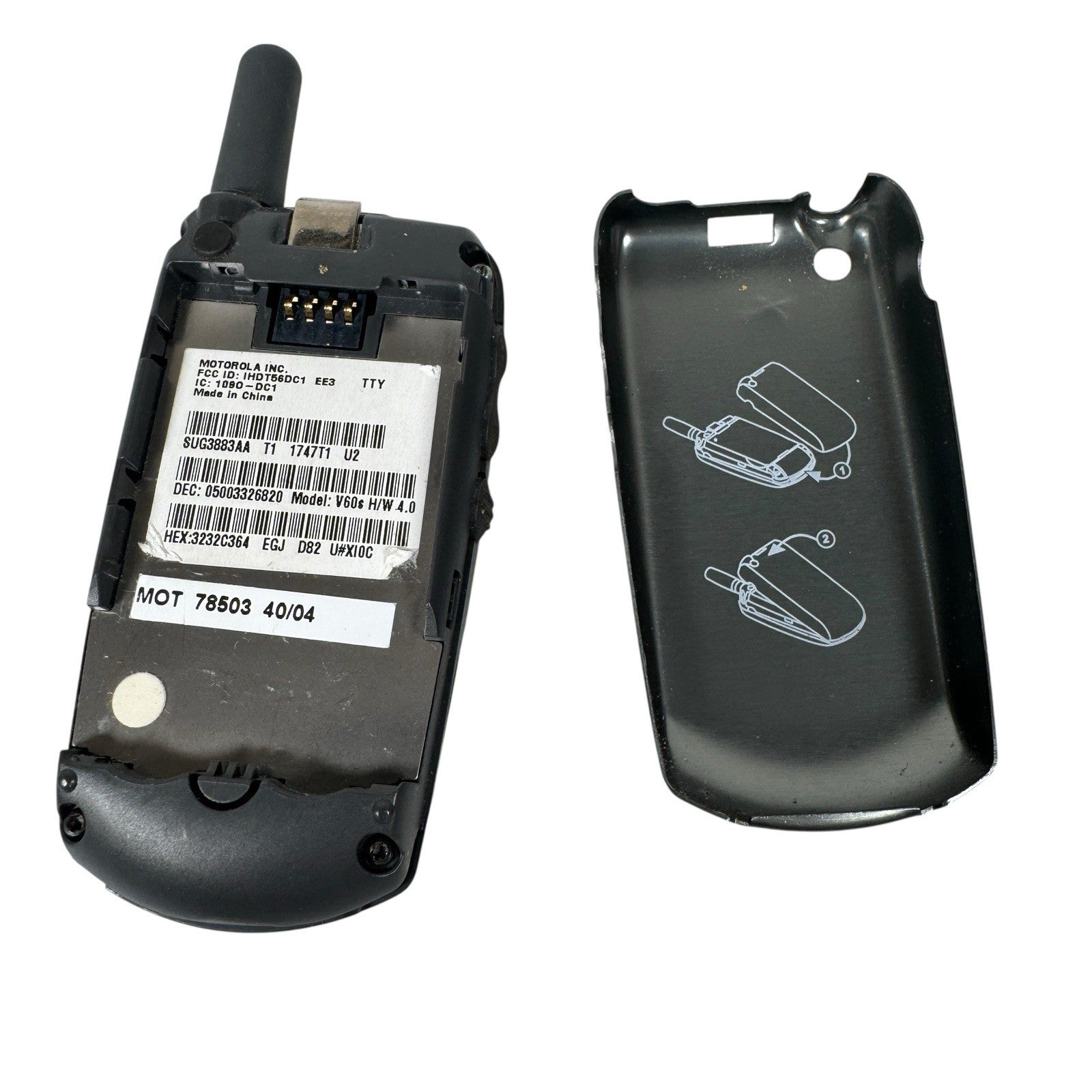 Lot Of 2 Vintage Flip Phone LG And Motorola Verizon Wireless Untested AS IS