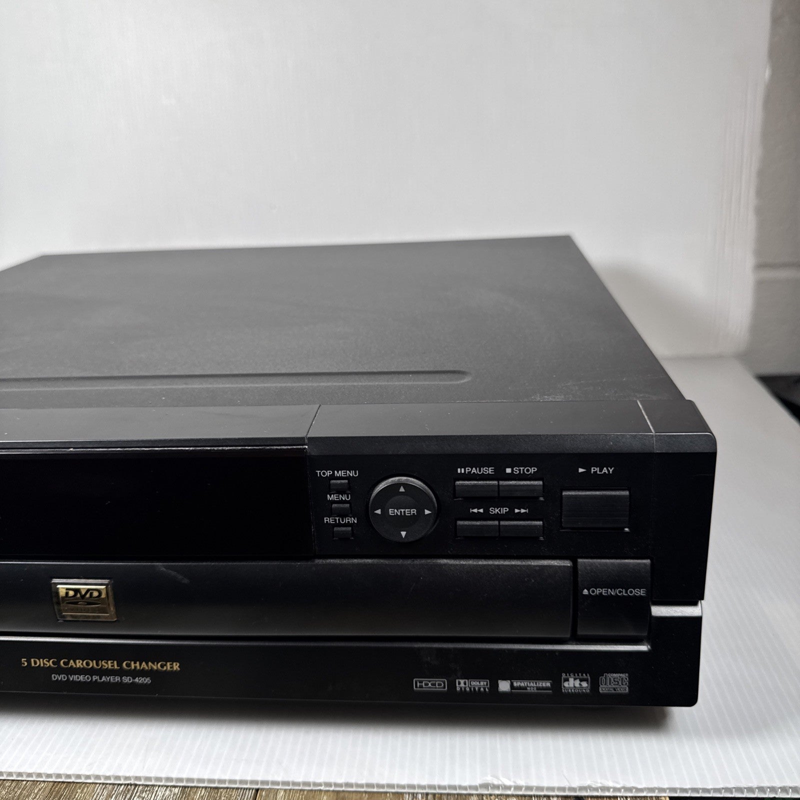 Toshiba Cinema Series 5 Disc CD  & DVD Video Player SD-4205 AS IS For Parts