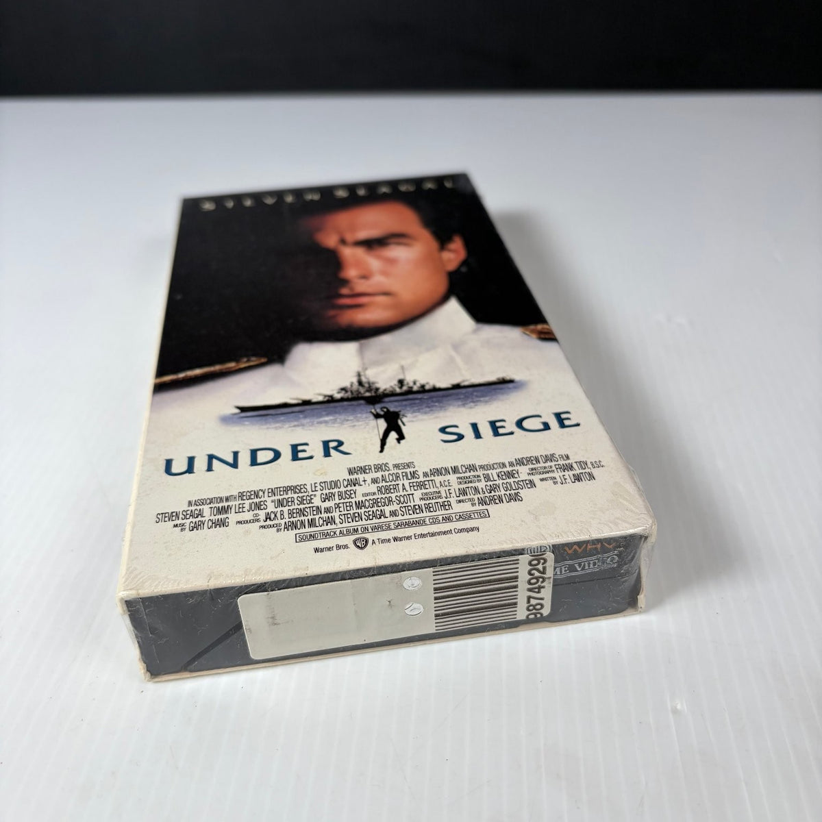 Under Siege VHS 1992 Action Thriller Original Release Warner Bros