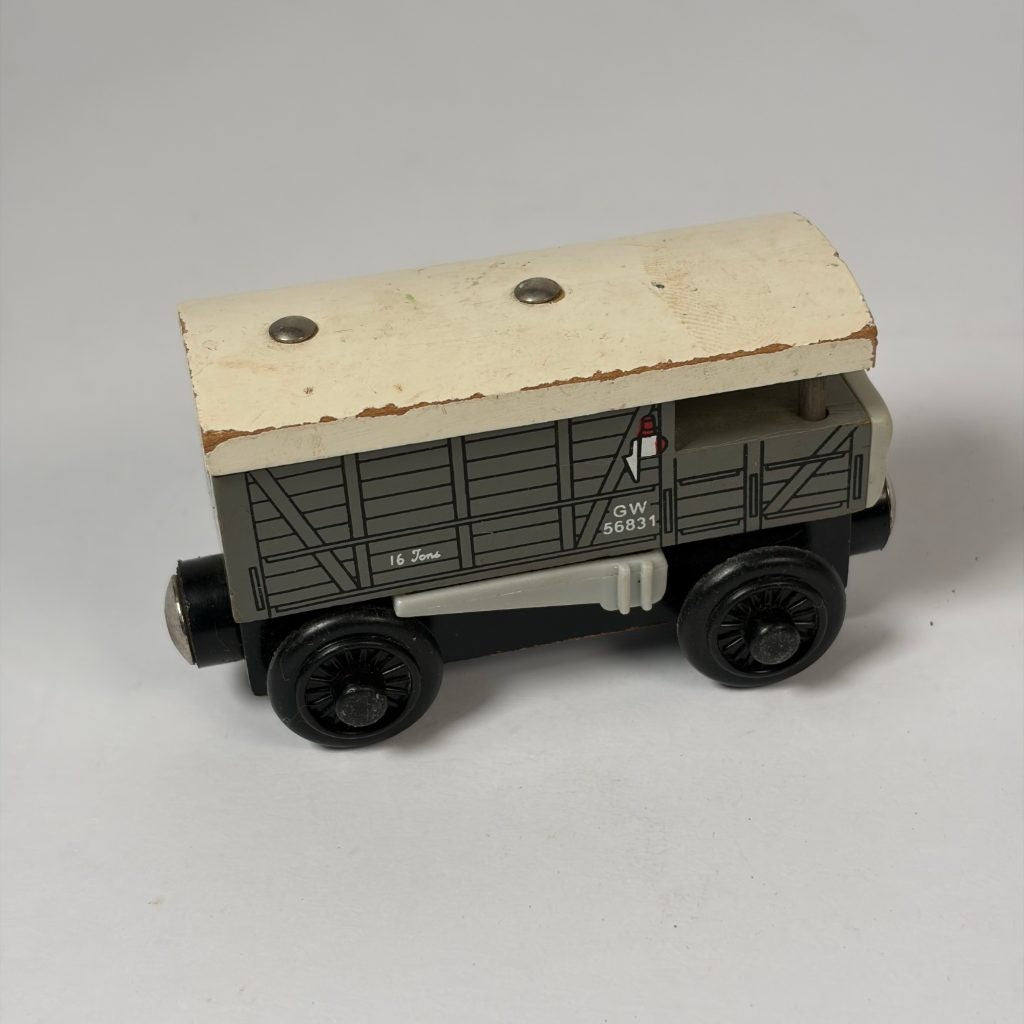 Thomas & Friends Wooden Railway Toad Brake Van GW 56831 Magnetic Train Car
