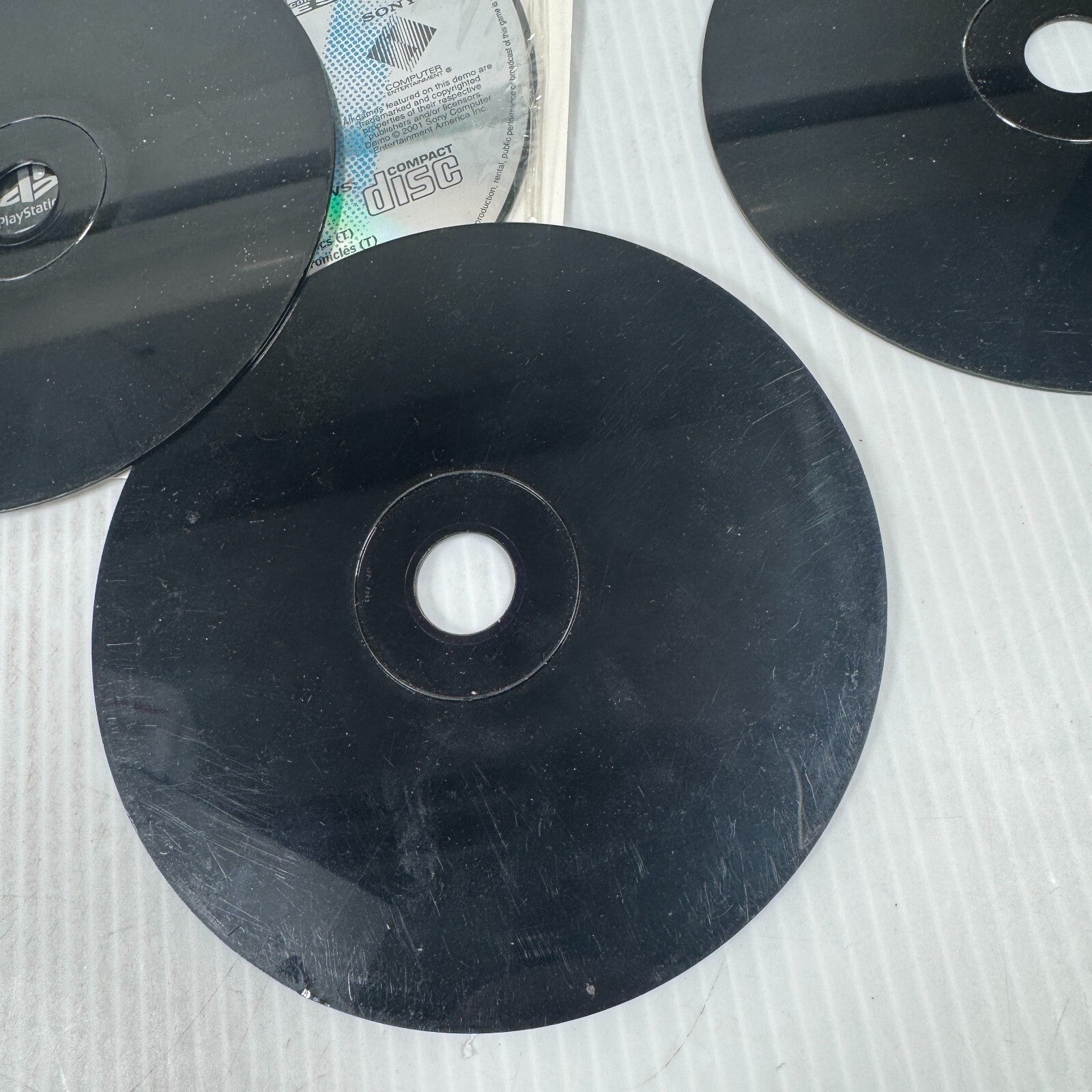 26 Playstation Magazine Demo Discs 24-25 27-37 39-41 43-48 52 54 Scratched As Is