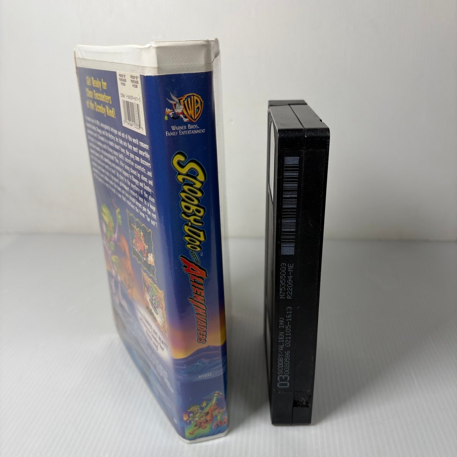 Scooby-Doo and the Alien Invaders VHS 2000 Animated Sci-Fi in Clamshell Case