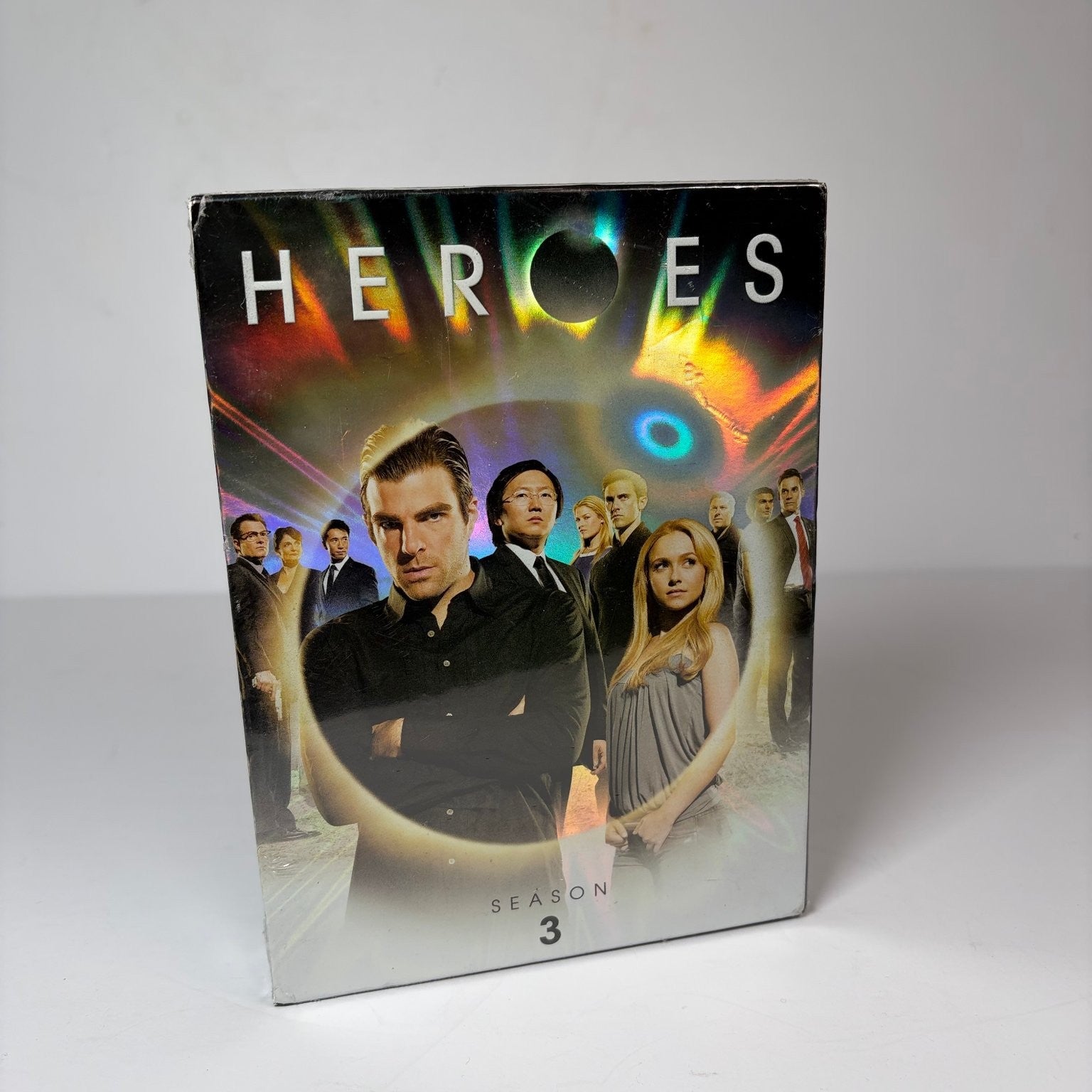 Heroes Season 3 DVD 2008 Villains & Fugitives Zachary Quinto Hayden Panettiere