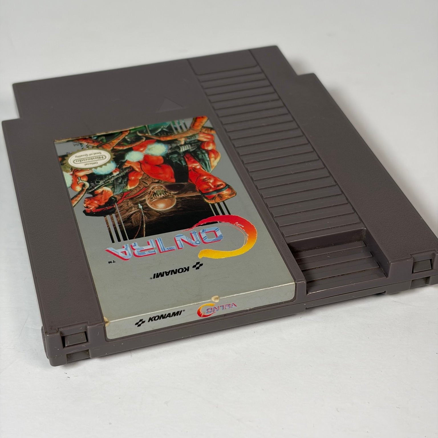 Contra - Nintendo NES (1988) Classic Konami Action Run & Gun Game Cartridge