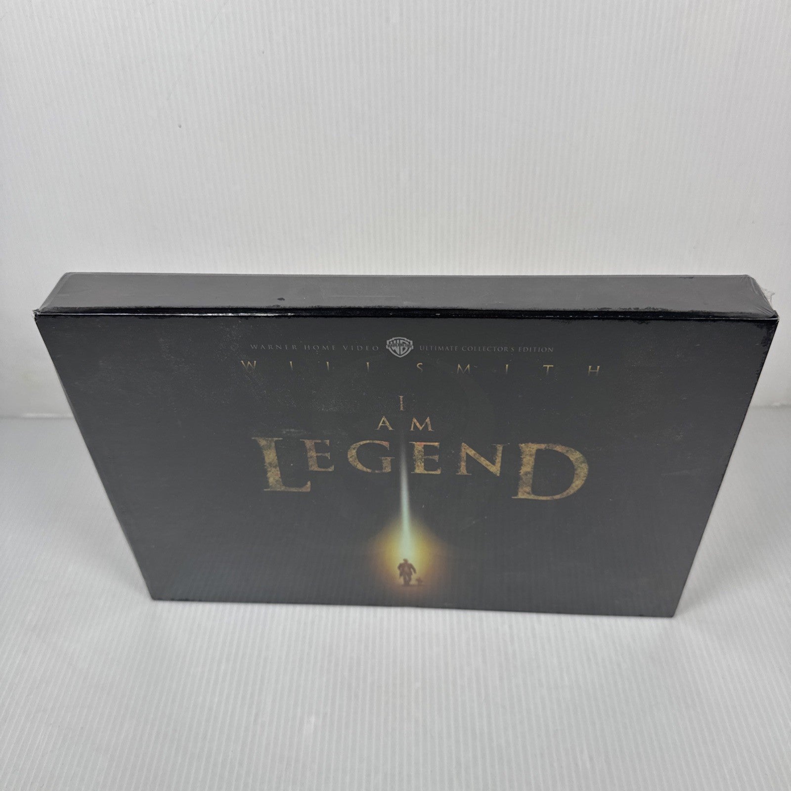 I Am Legend 3 disc Ultimate Collector’s Edition DVD set