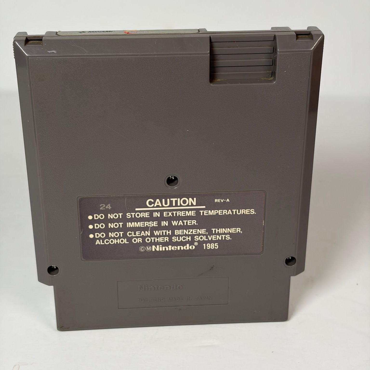 Contra - Nintendo NES (1988) Classic Konami Action Run & Gun Game Cartridge