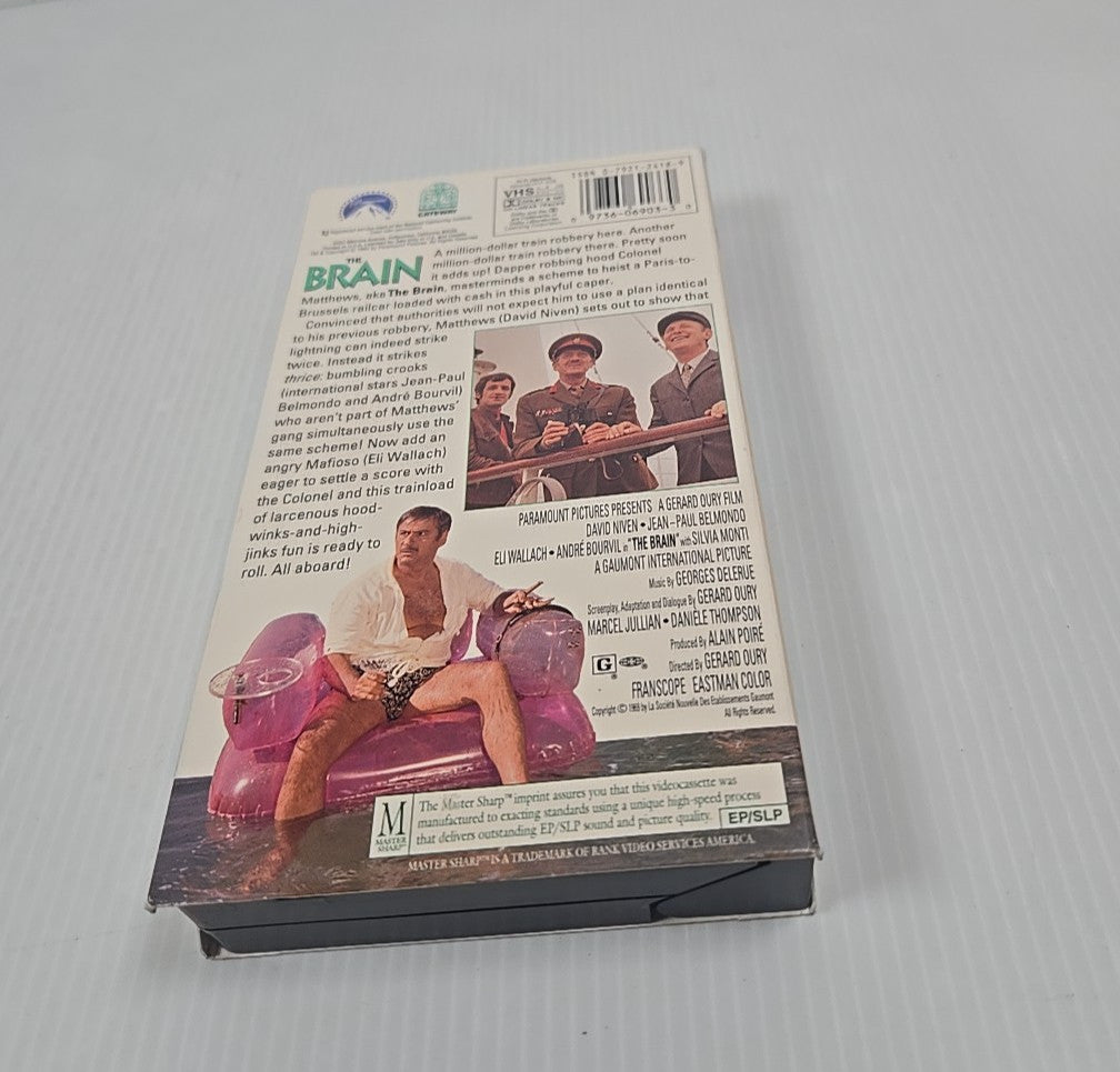 THE BRAIN (1969) VHS (1992) David Niven French Train Heist Comedy