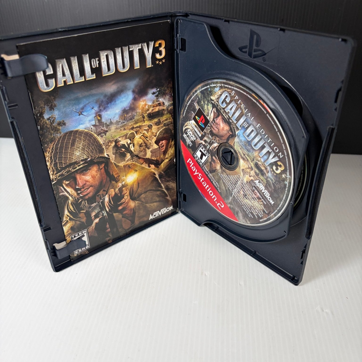 Call of Duty 3 Special Edition PlayStation 2 Video Game Complete CIB