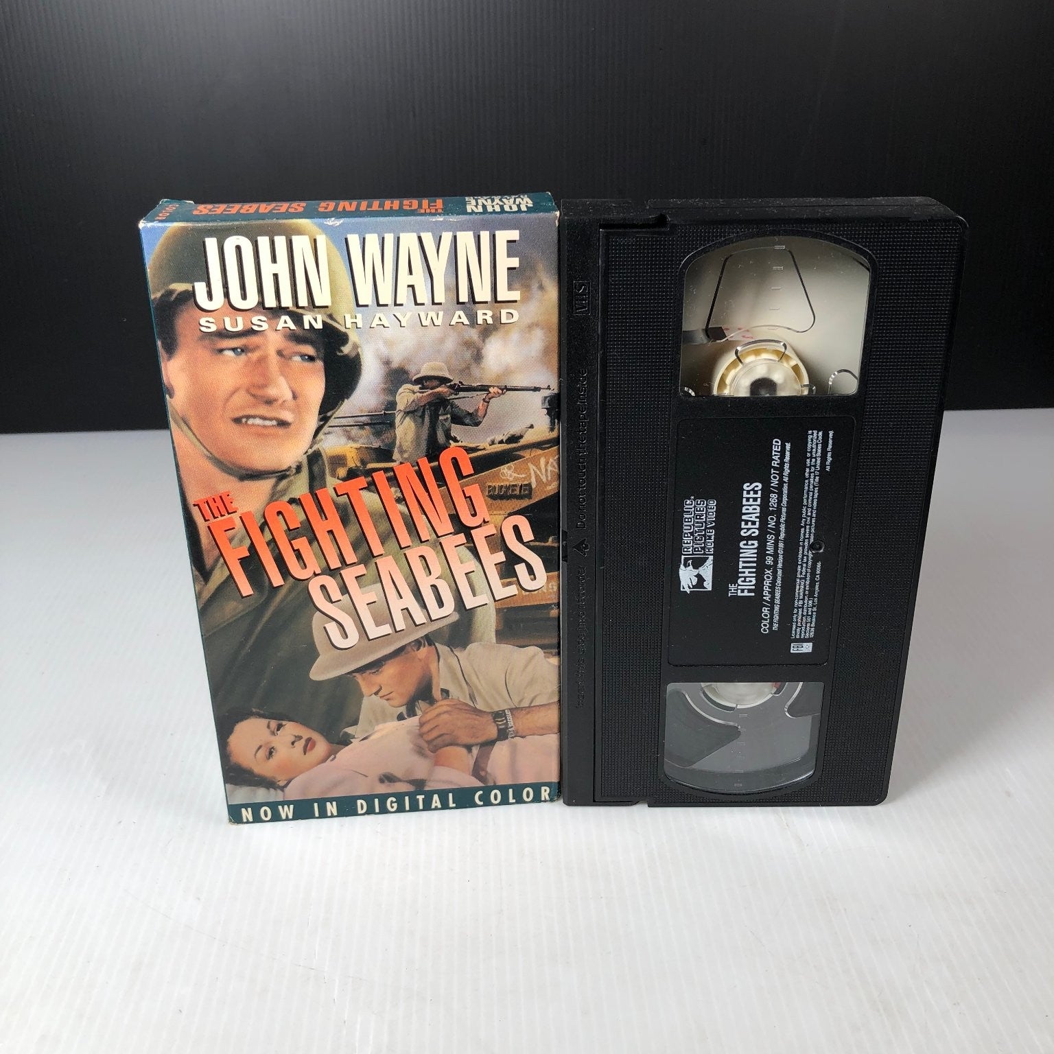 The Fighting Seabees VHS 1944 John Wayne War Classic Republic Pictures