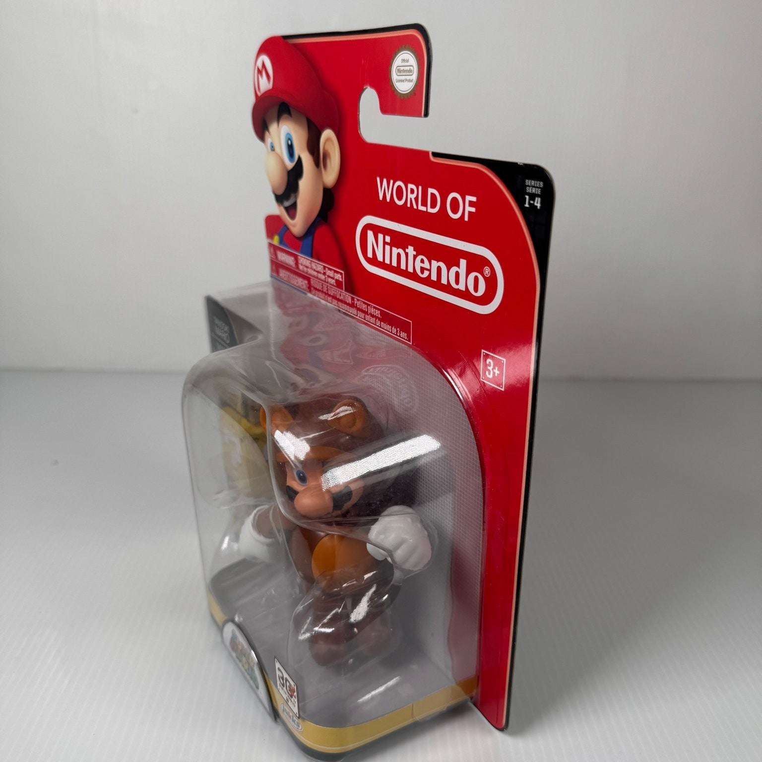 World of Nintendo Tanooki Mario Super Mario 4" Figure w/ Accessory Series 1-4
