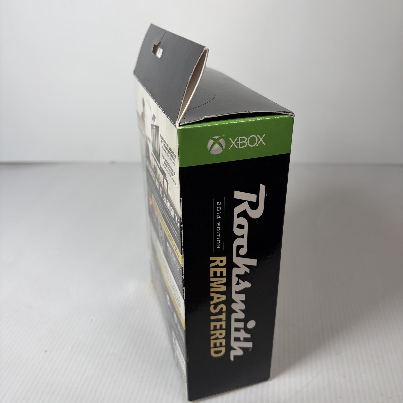 Rocksmith 2014 Edition Remastered Xbox One XONE Real Tone Cable Included NEW