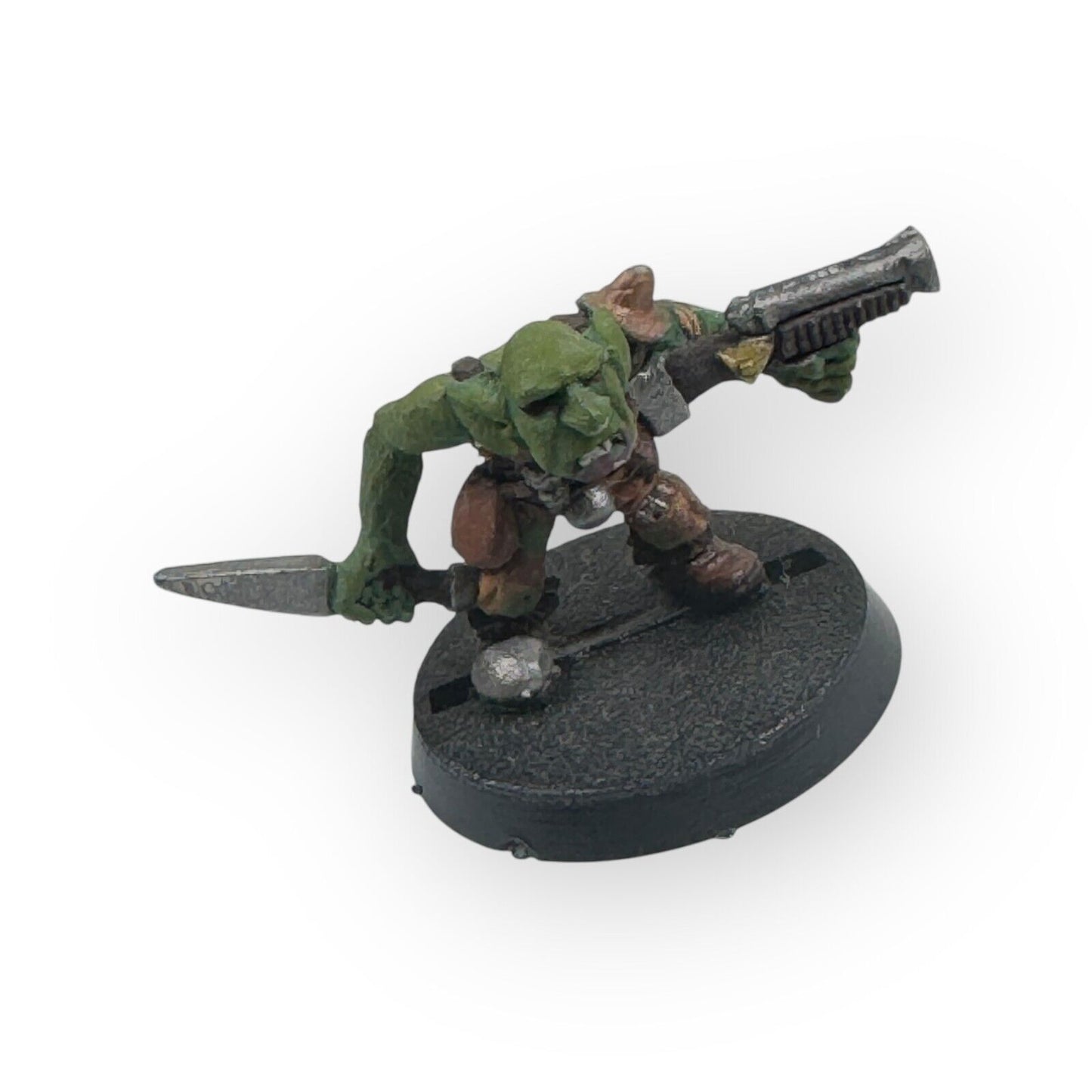 Warhammer 40K Rogue Trader Gretchin Armed w/ Knife & Sawn Off Shotgun 1 Painted