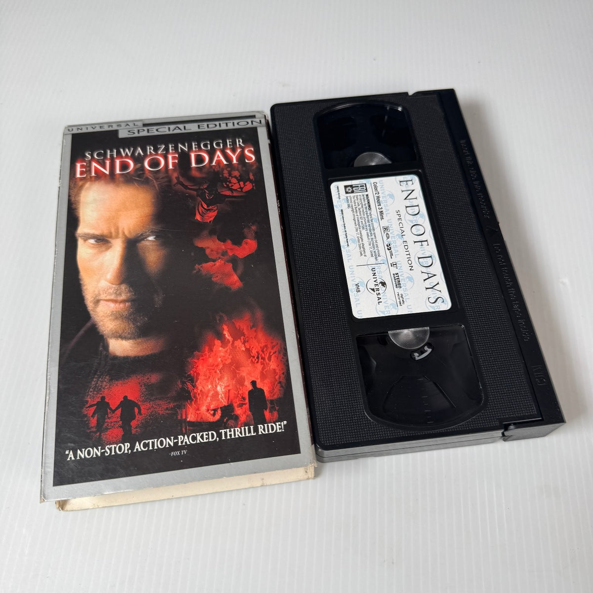 End of Days VHS 1999 Action Horror Special Edition Universal