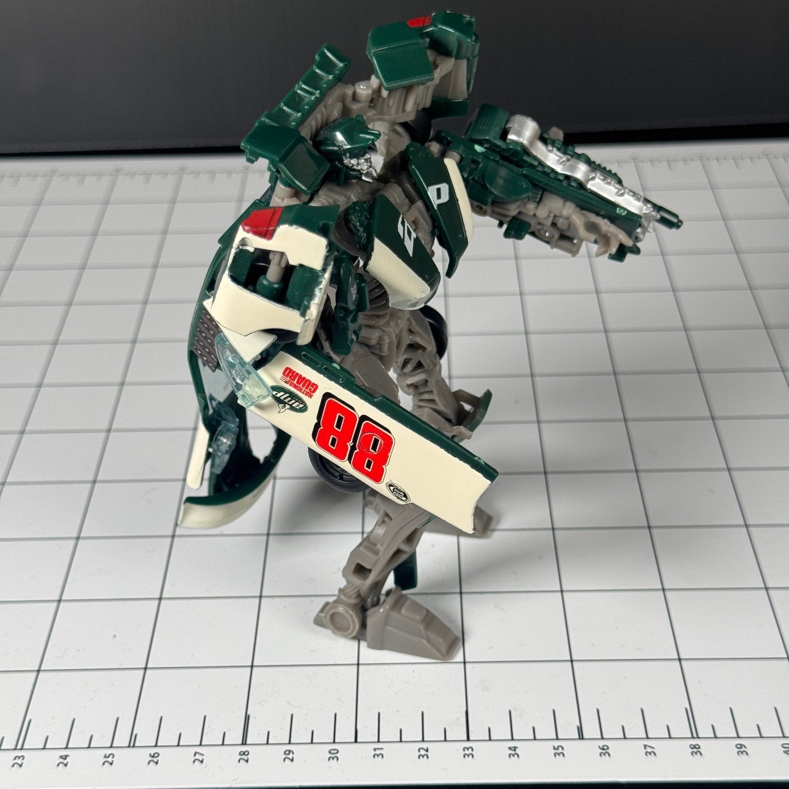 Transformers Dark Of The Moon Mechtech Deluxe Class Roadbuster Complete