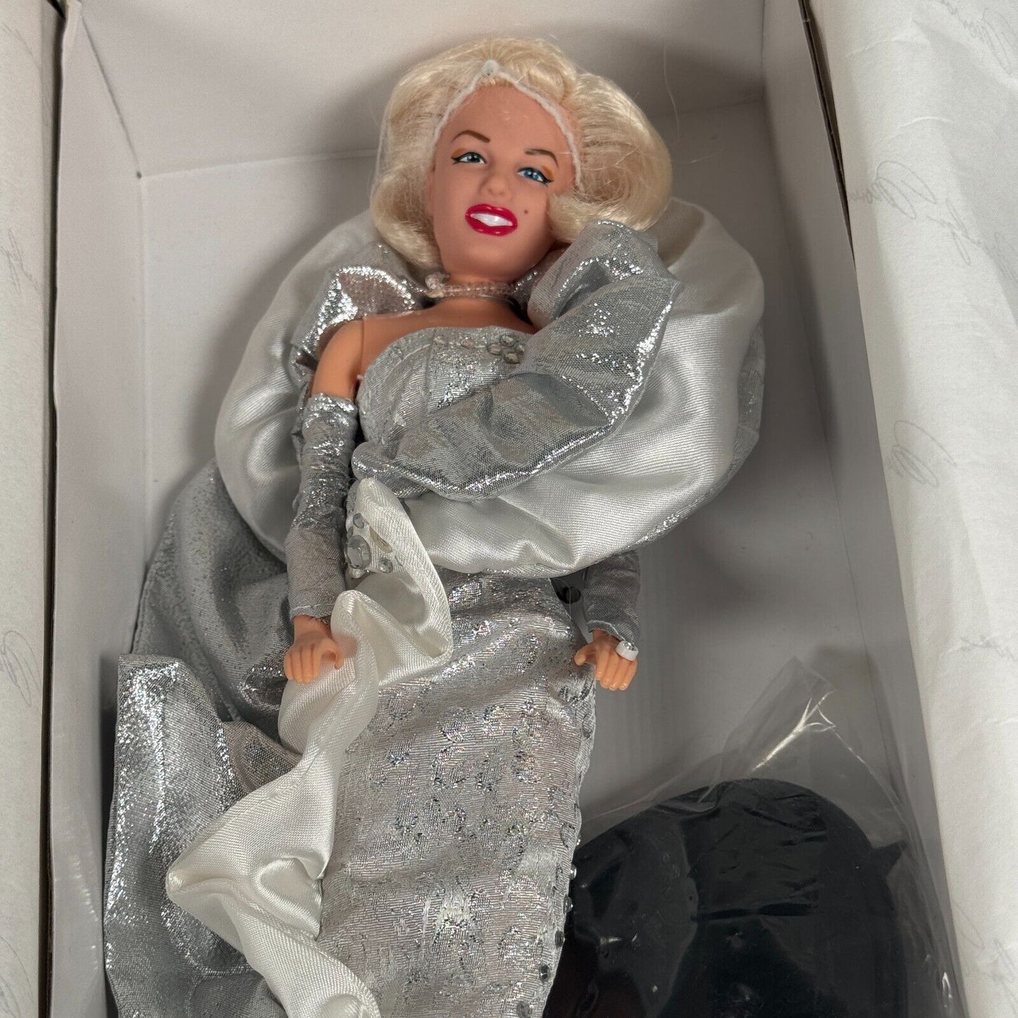 Marilyn Monroe Doll Limited Edition 1993 DSI #7407 NIB with Wear - Read Desc.