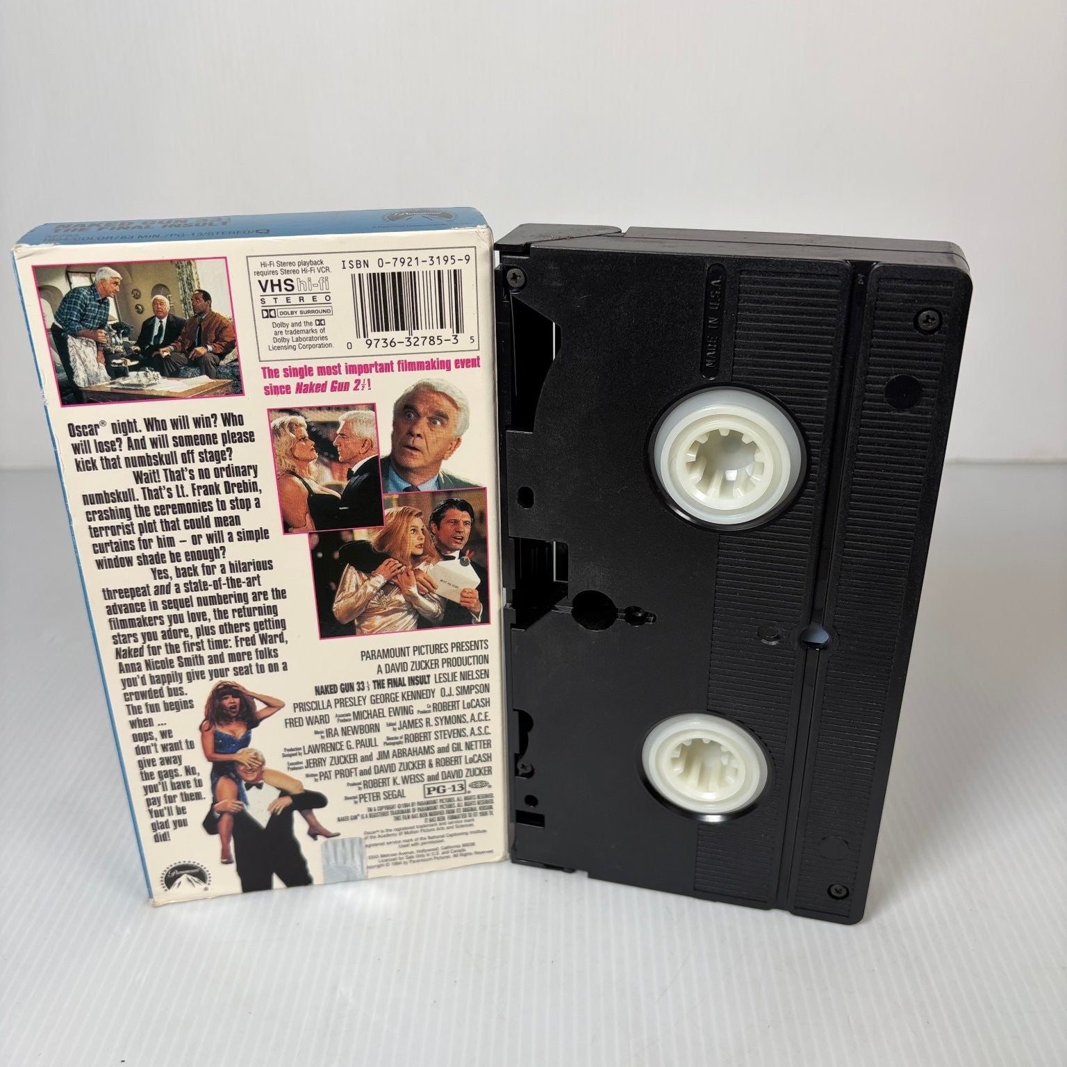 Naked Gun 33 1/3 VHS 1994 Comedy Paramount Pictures Leslie Nielsen