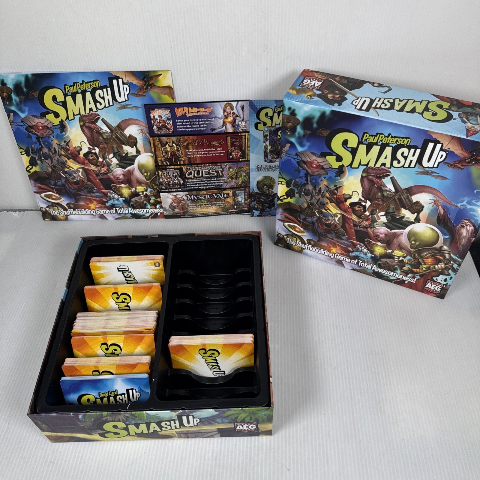 Smash Up Shufflebuilding Deck Building Card Game Alderac Entertainment Group