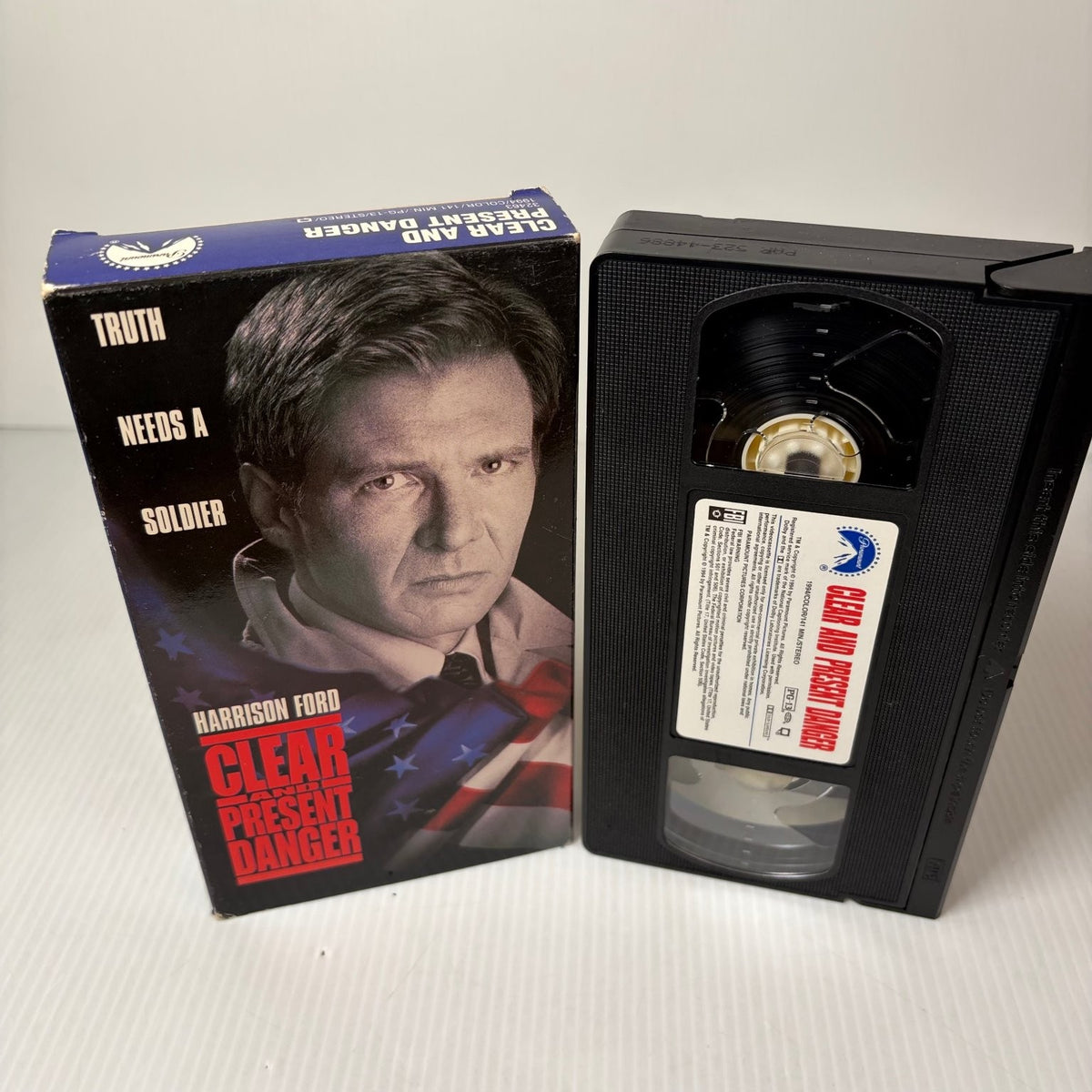 Clear and Present Danger VHS 1994 Action Thriller Harrison Ford Paramount
