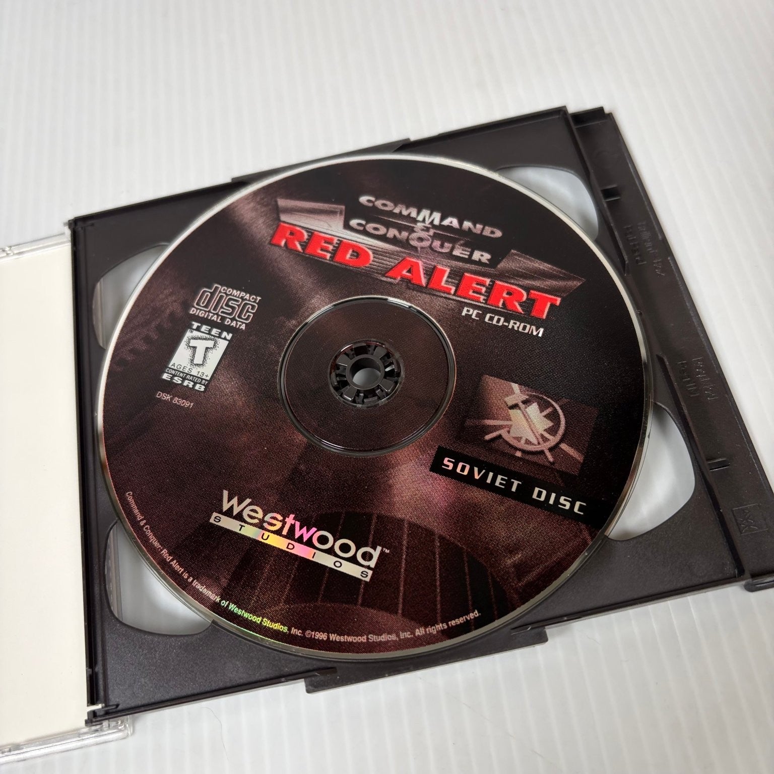 Command & Conquer Red Alert Big Box PC CD-ROM Game RTS Multiplayer Complete