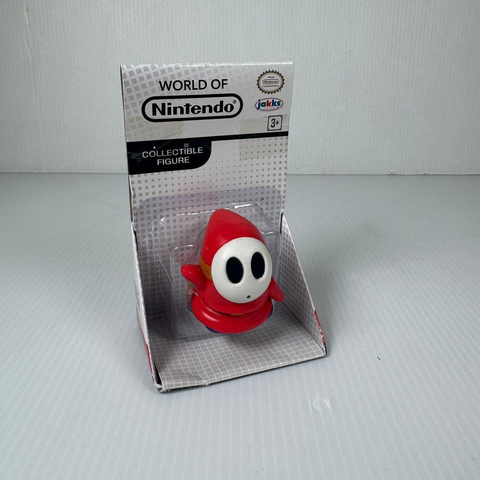 Red Shy Guy 2.5" Action Figure Super Mario Jakks Pacific World of Nintendo