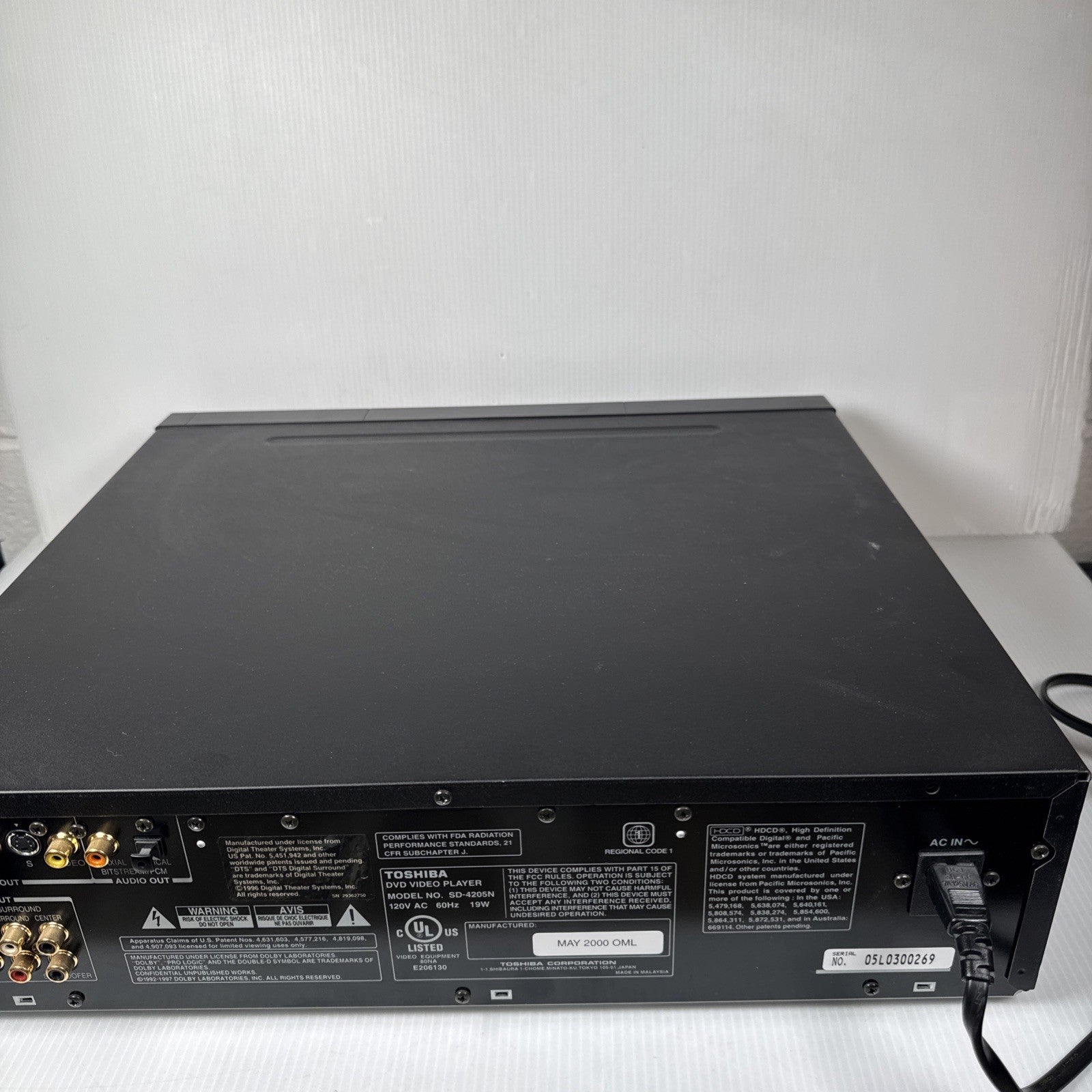 Toshiba Cinema Series 5 Disc CD  & DVD Video Player SD-4205 AS IS For Parts