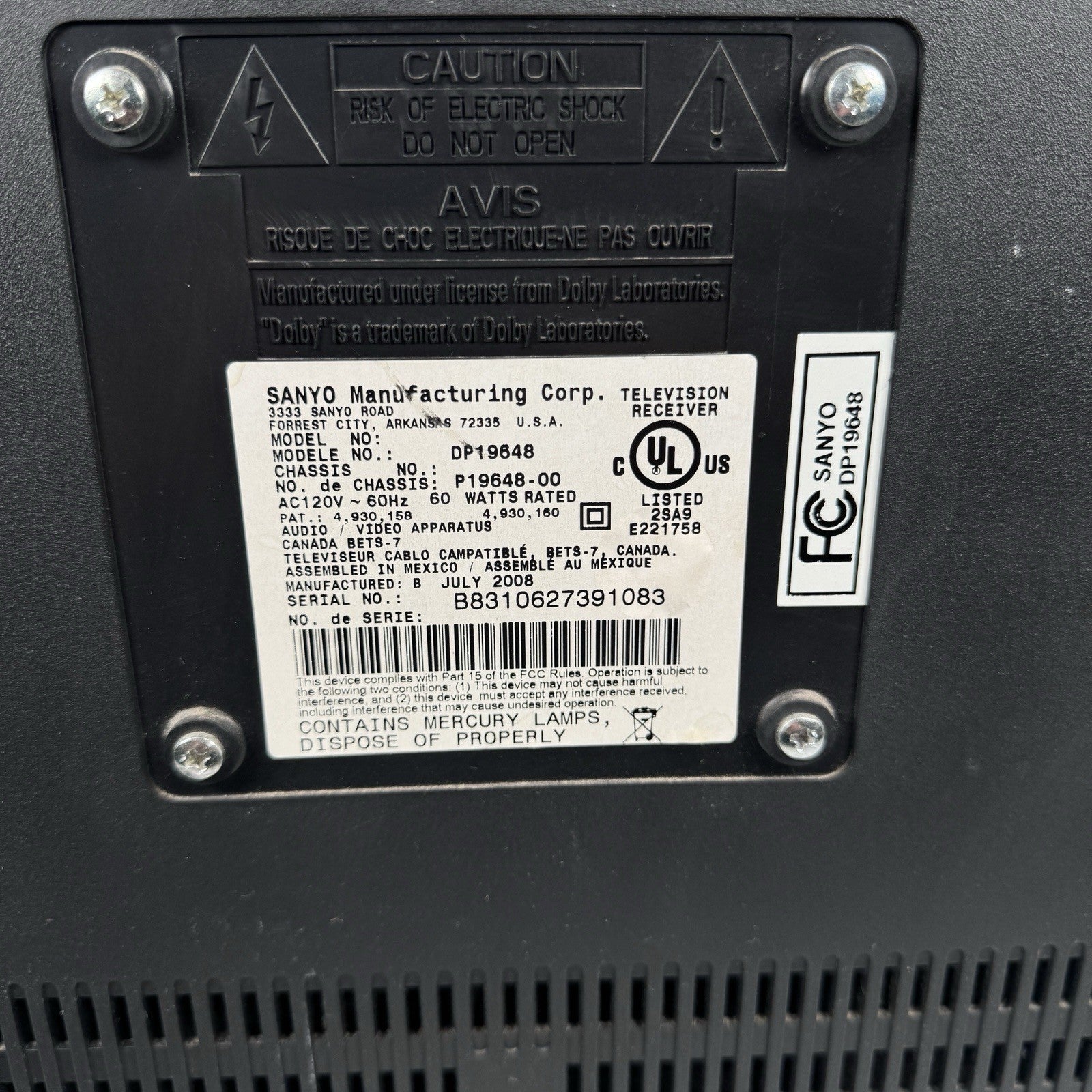 Sanyo DP19648 19" LCD HDTV 720p Retro Gaming Television / Monitor VGA Input